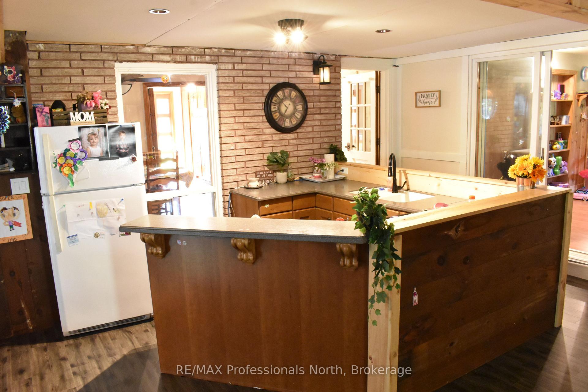 Photo 10 of 8111 County Road 503, Minden Hills, Snowdon — HOMEH