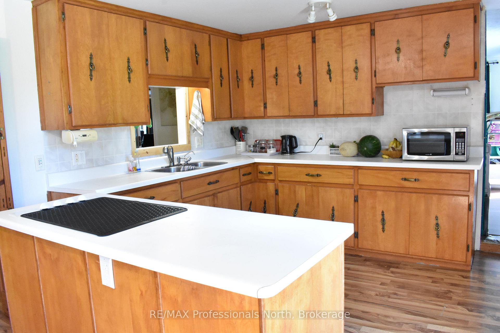 Photo 14 of 8111 County Road 503, Minden Hills, Snowdon — HOMEH