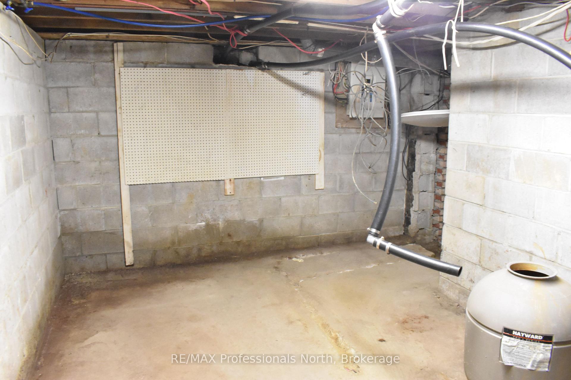 Photo 37 of 8111 County Road 503, Minden Hills, Snowdon — HOMEH