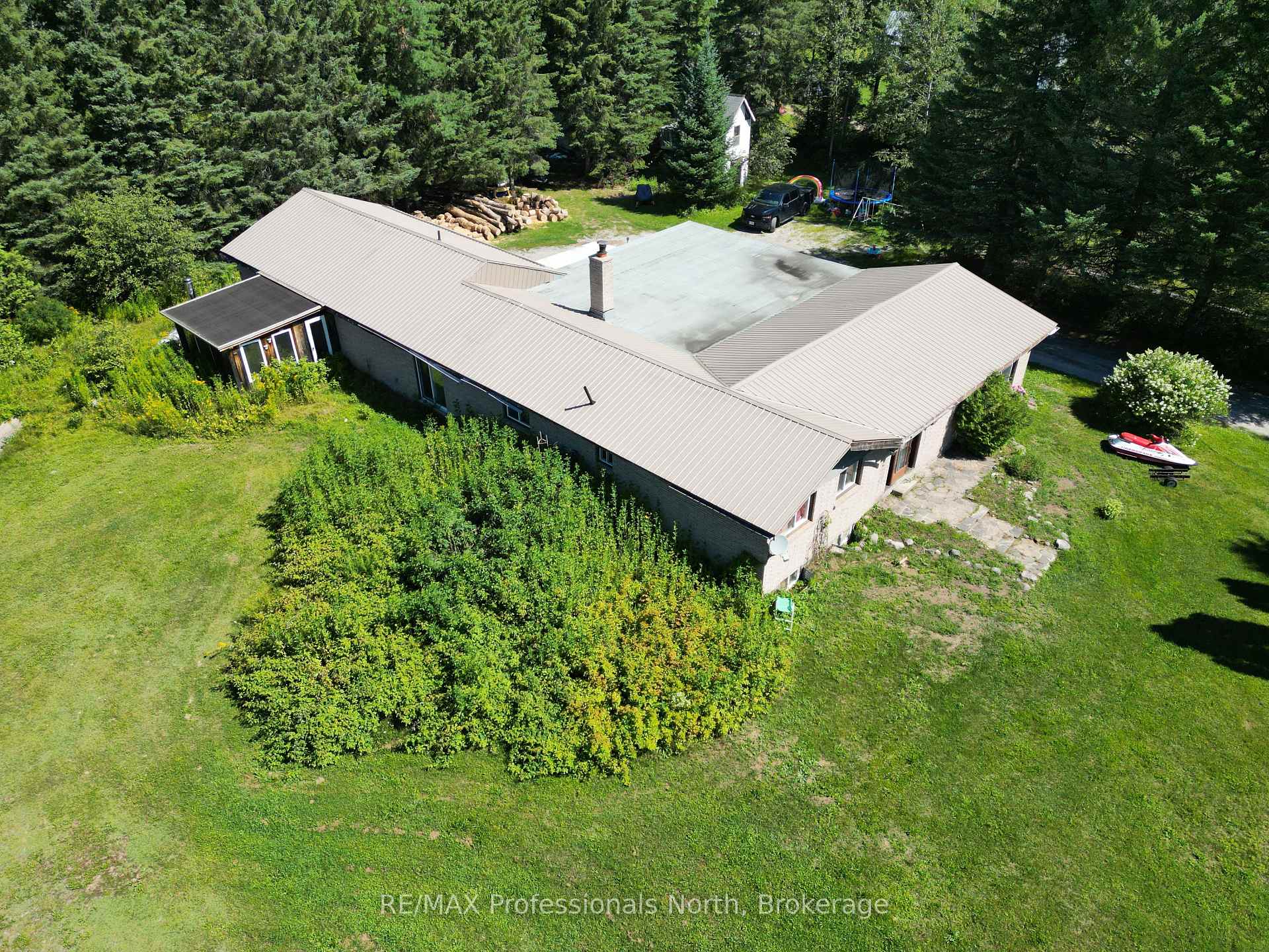 Photo 39 of 8111 County Road 503, Minden Hills, Snowdon — HOMEH