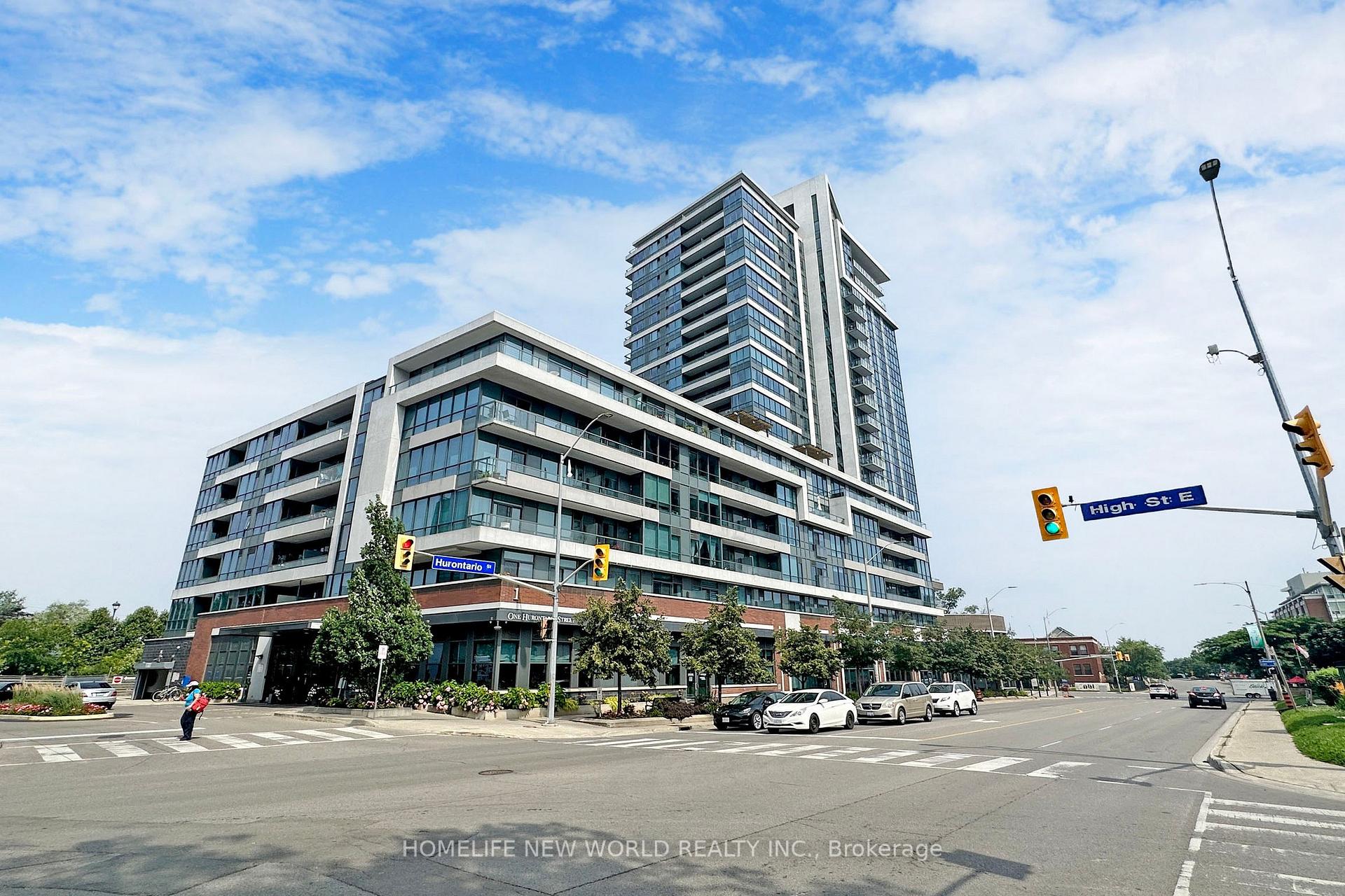 Photo of Unit 506, 1 Hurontario Street