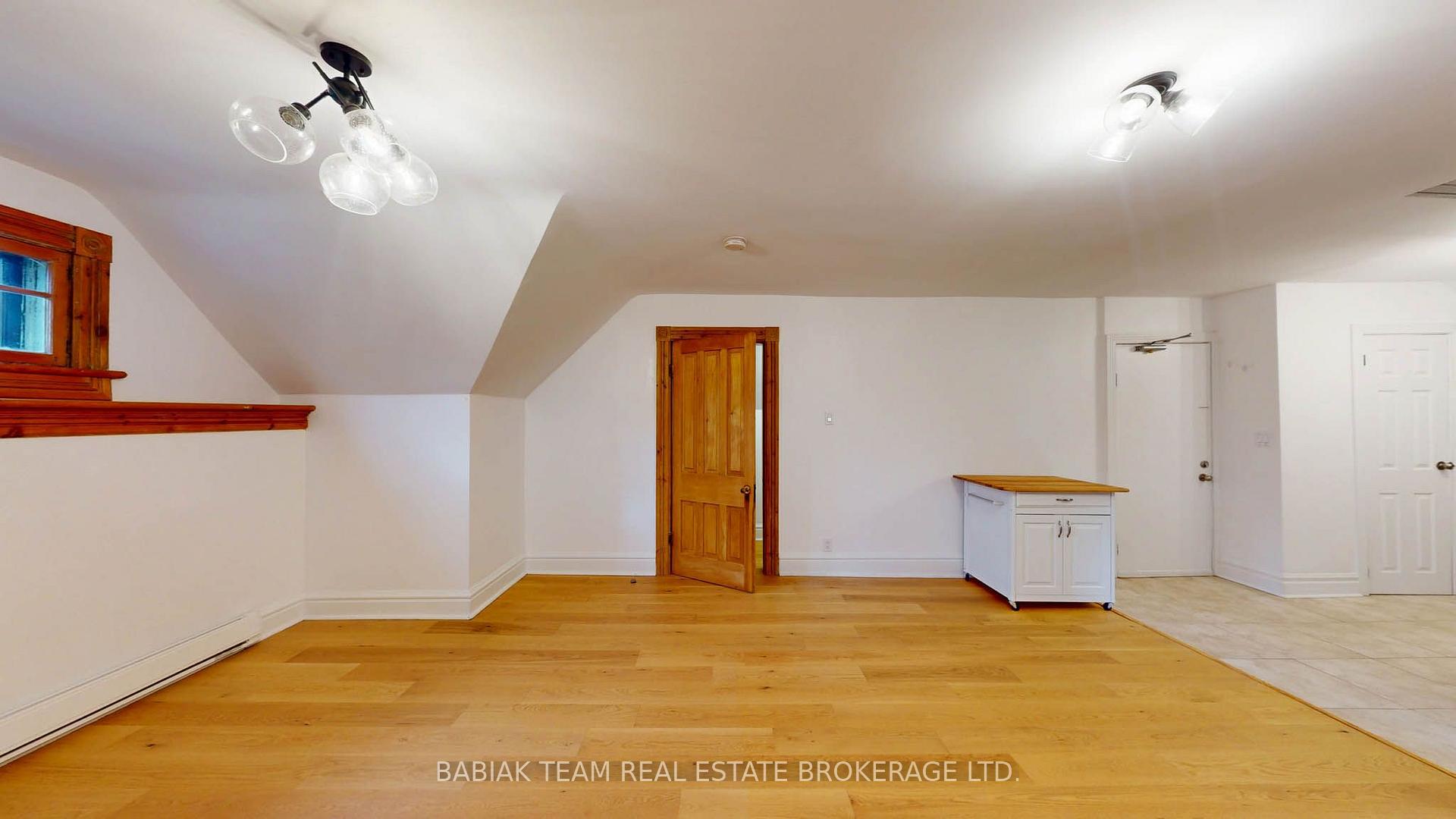 Photo 11 of Unit Unit 3, 24A Woodside Avenue, Toronto, High Park North — HOMEH