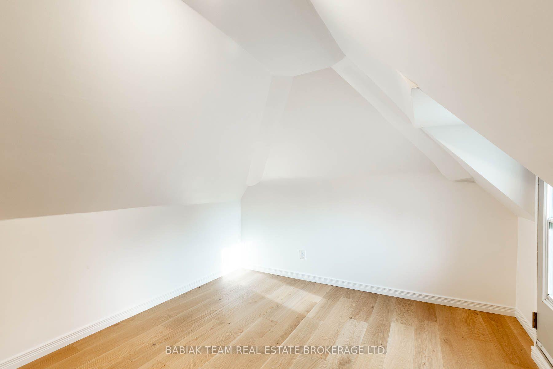 Photo 22 of Unit Unit 3, 24A Woodside Avenue, Toronto, High Park North — HOMEH