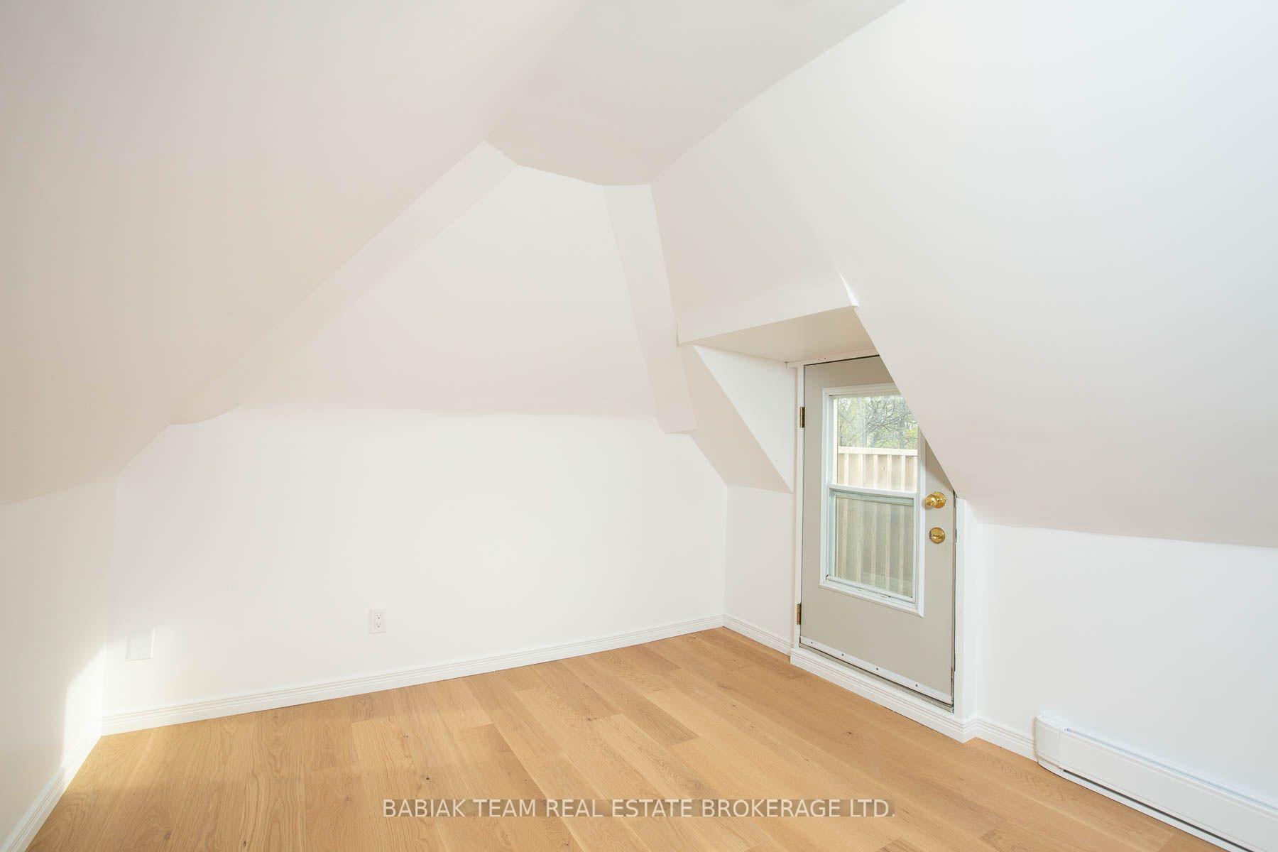 Photo 23 of Unit Unit 3, 24A Woodside Avenue, Toronto, High Park North — HOMEH