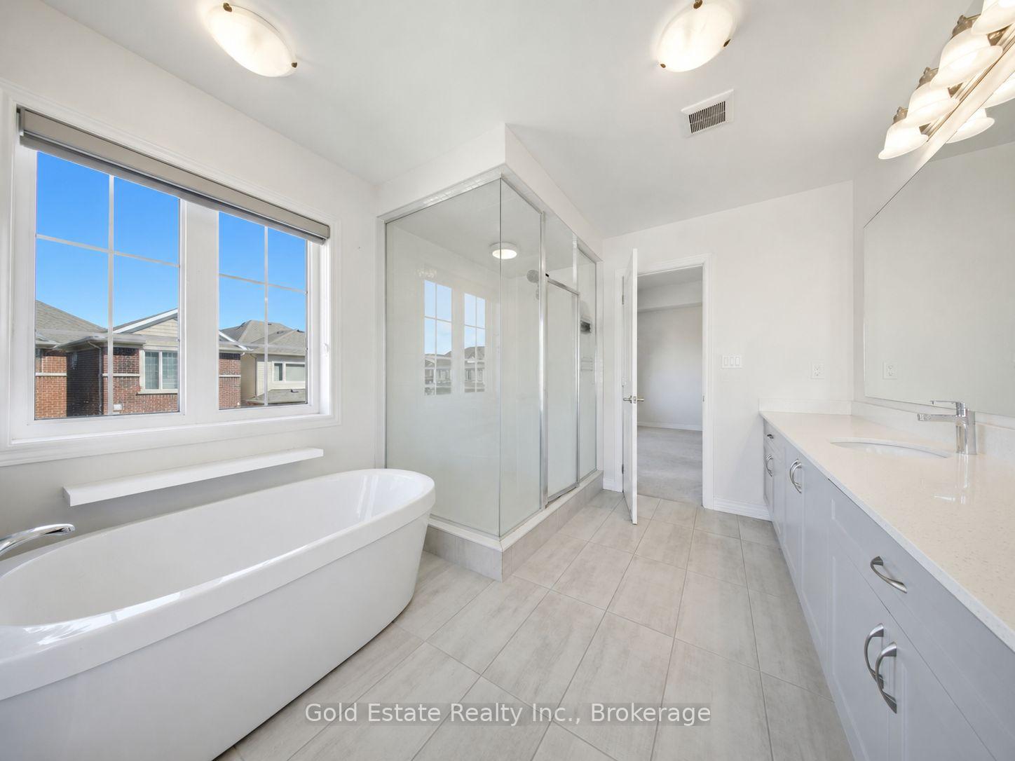 Photo 37 of 3 Georgina Street, Kitchener, Huron Park — HOMEH