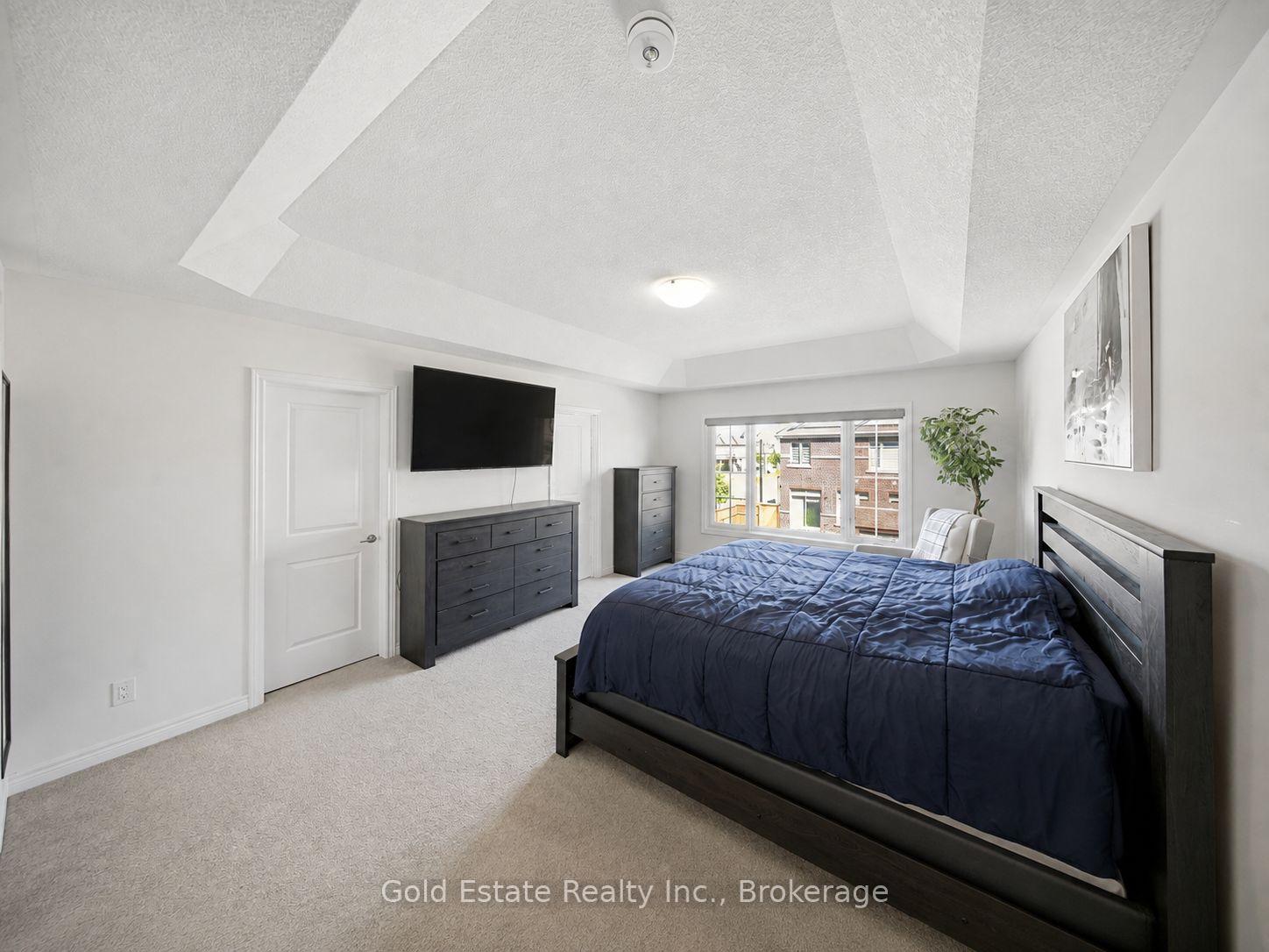 Photo 41 of 3 Georgina Street, Kitchener, Huron Park — HOMEH