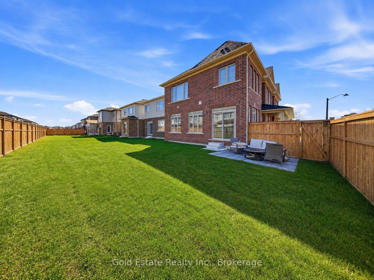 Photo 48 of 3 Georgina Street, Kitchener, Huron Park — HOMEH