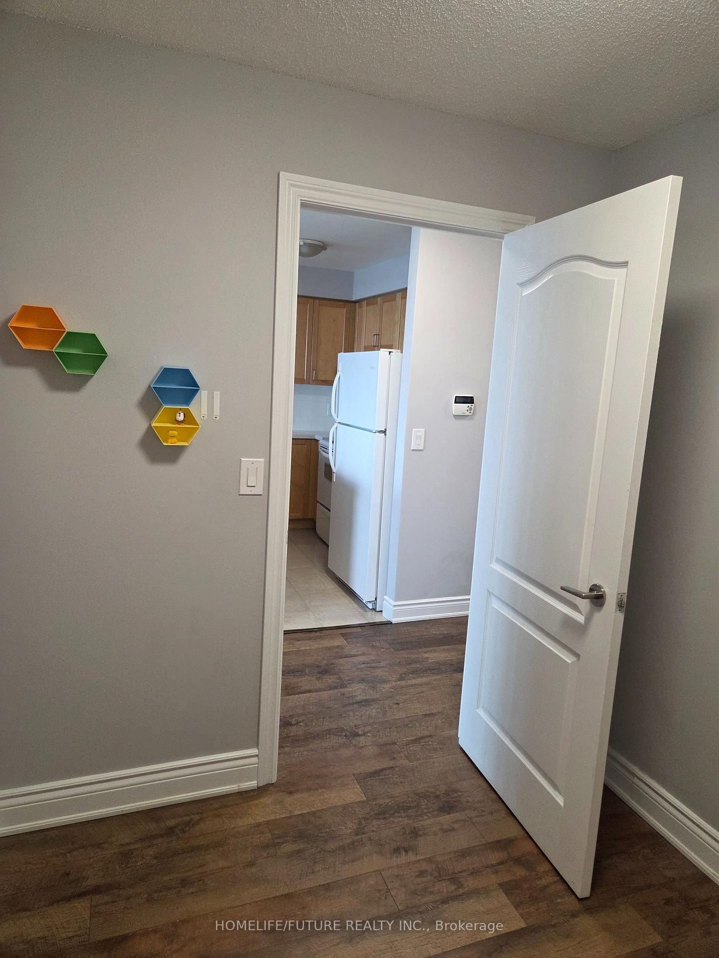 Photo 11 of Unit 1105, 60 Brian Harrison Way, Scarborough, Bendale — HOMEH