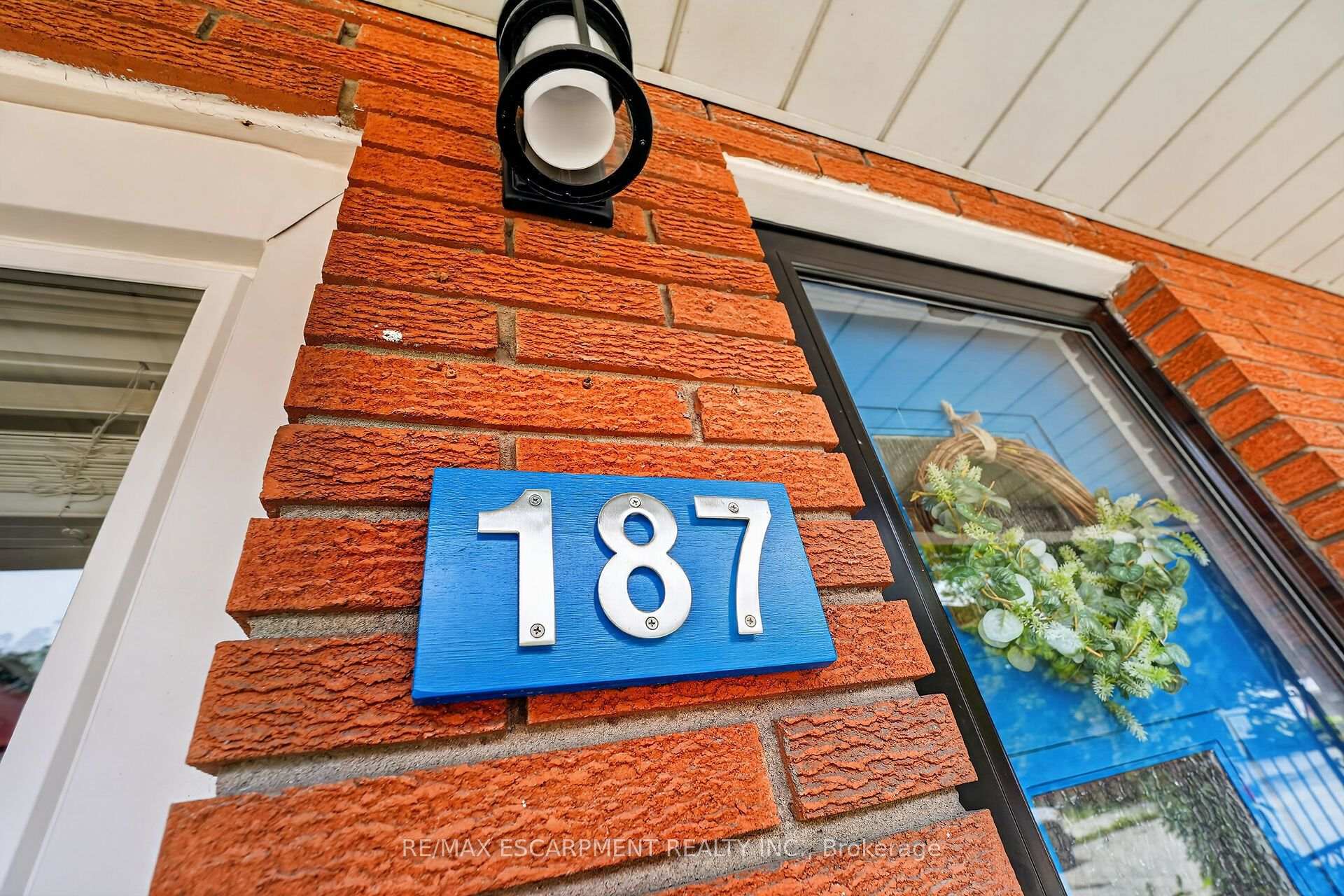 Photo 6 of 187 Ray Street N, Hamilton, Strathcona — HOMEH
