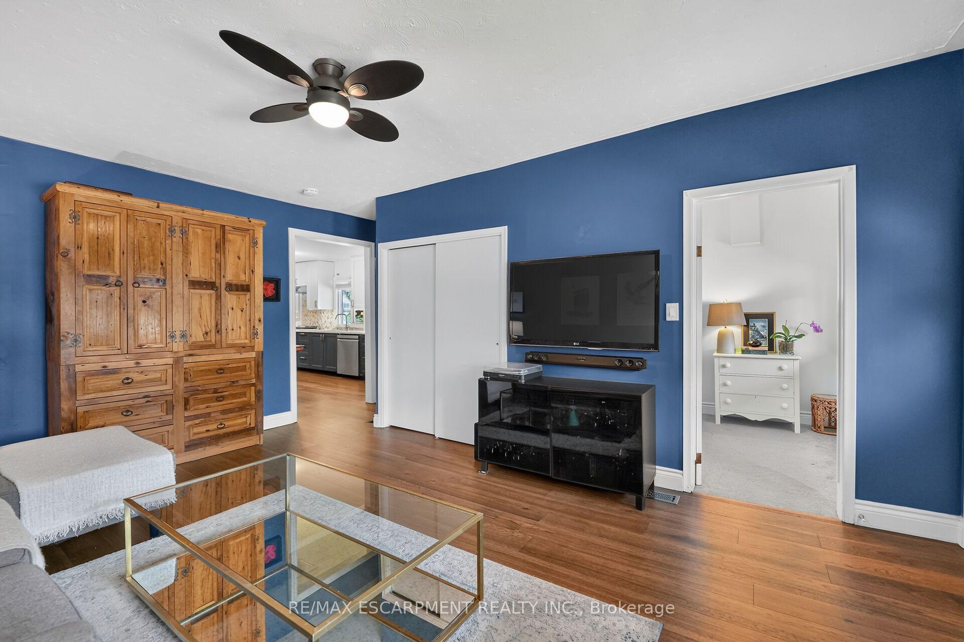 Photo 11 of 187 Ray Street N, Hamilton, Strathcona — HOMEH