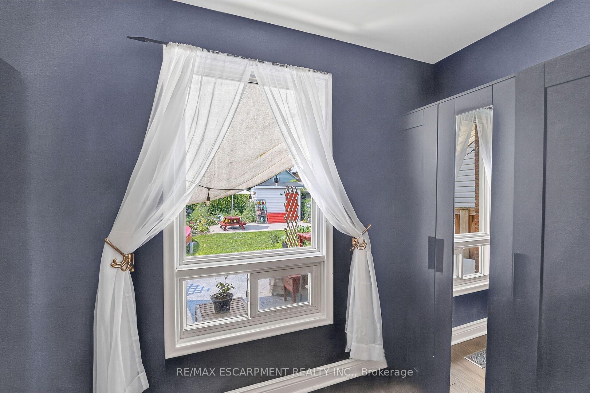 Photo 19 of 187 Ray Street N, Hamilton, Strathcona — HOMEH