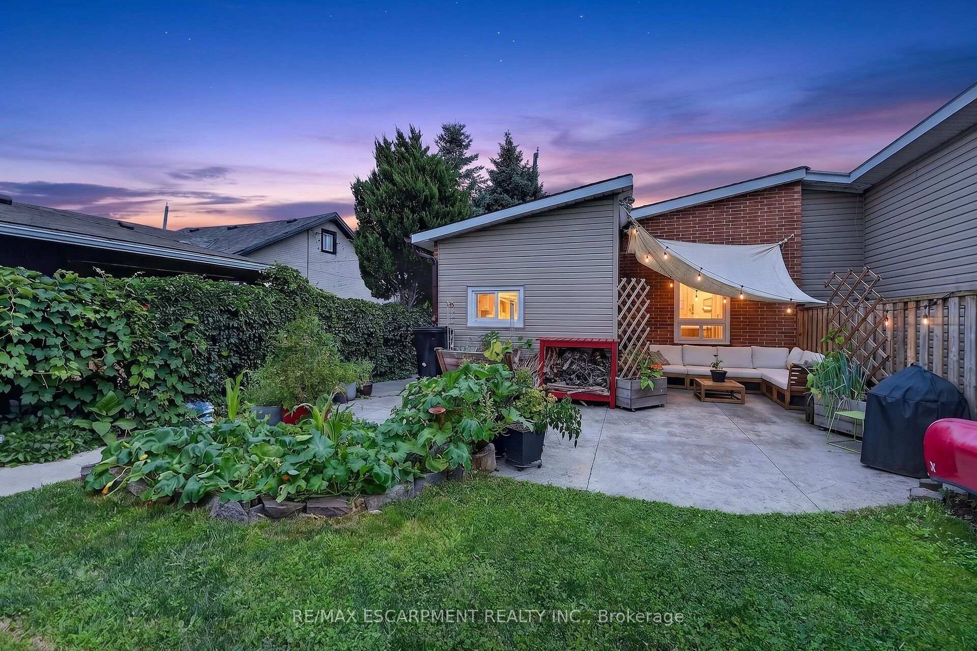 Photo 36 of 187 Ray Street N, Hamilton, Strathcona — HOMEH