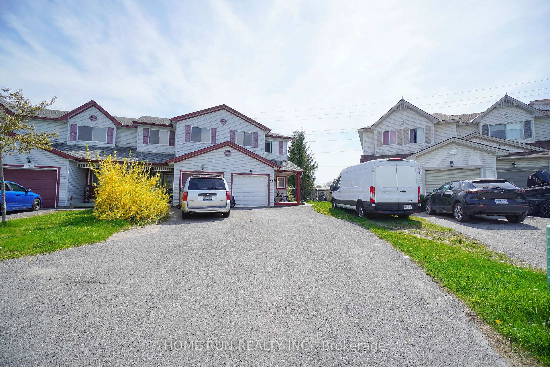Photo 2 of 40 Crampton Drive, Carleton Place, Carleton Place — HOMEH