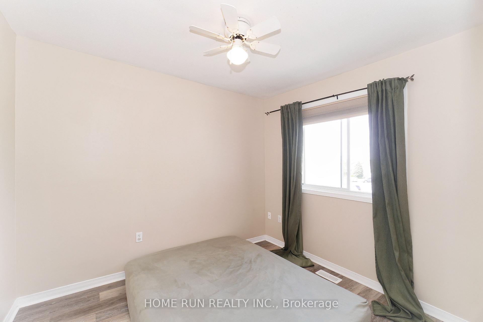 Photo 23 of 40 Crampton Drive, Carleton Place, Carleton Place — HOMEH