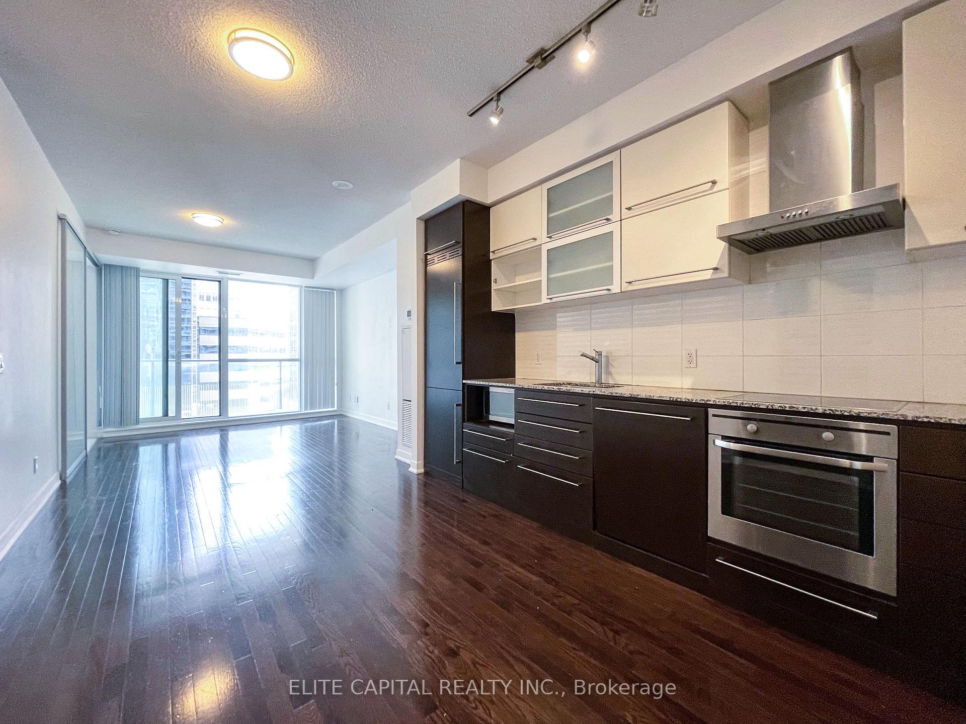 Photo 3 of Unit 502, 770 Bay Street, Toronto, Bay Street Corridor — HOMEH