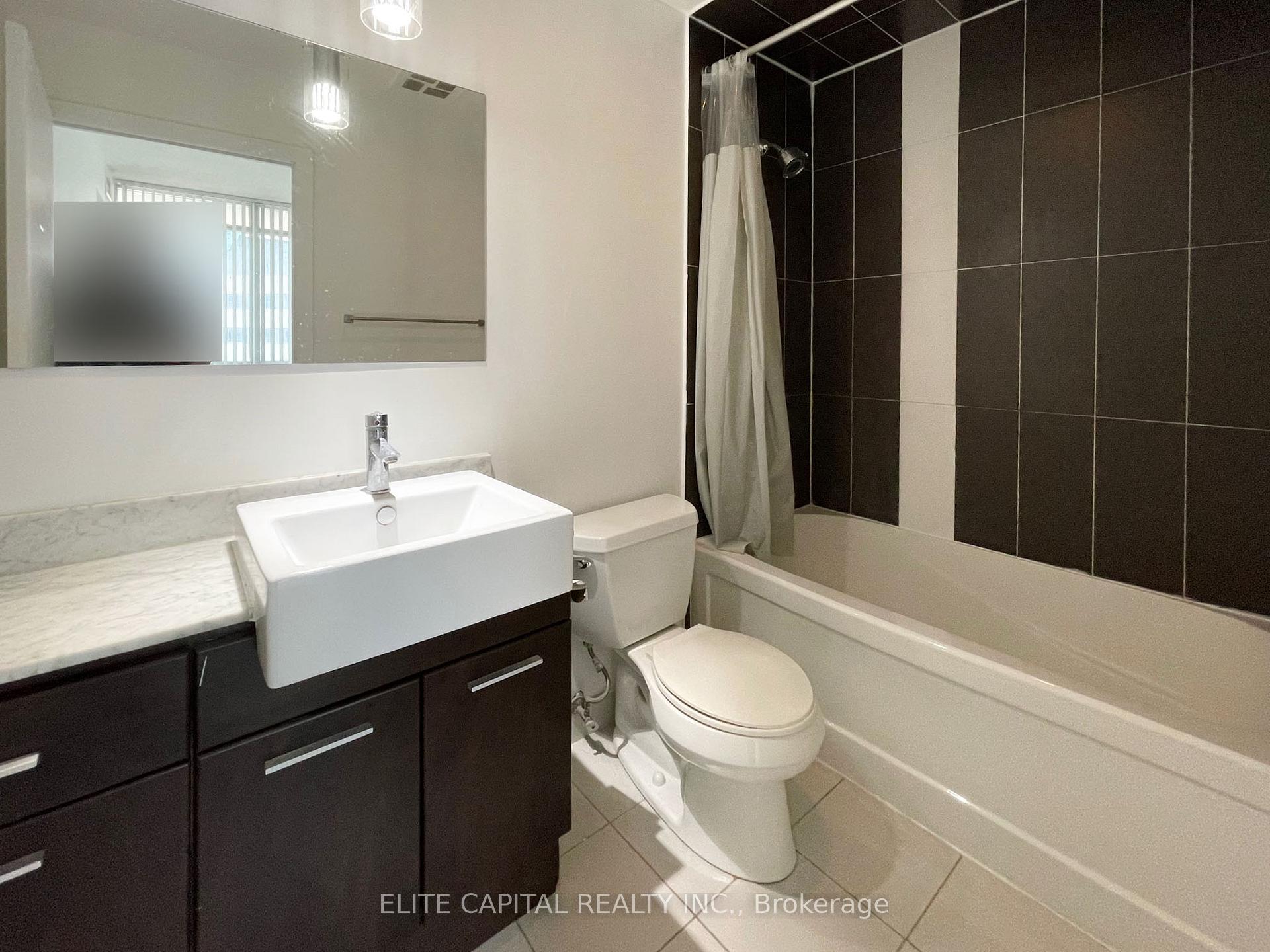 Photo 7 of Unit 502, 770 Bay Street, Toronto, Bay Street Corridor — HOMEH