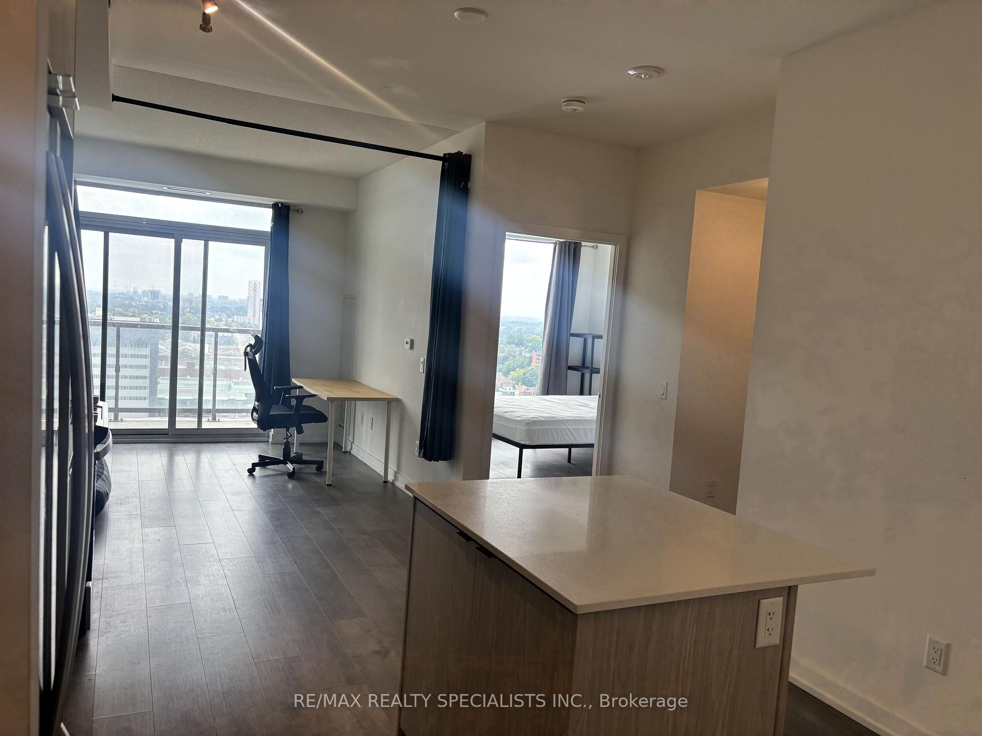 Photo 11 of Unit 1805, 55 Duke Street W, Kitchener, City Commercial Core — HOMEH