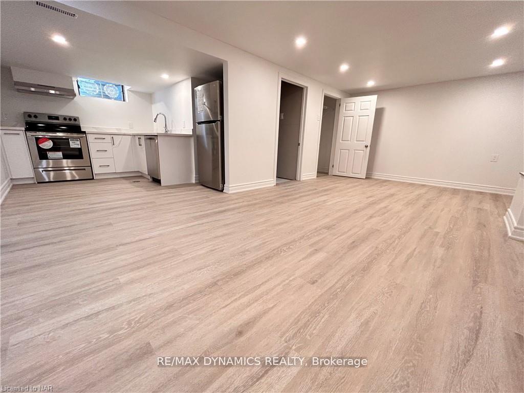 Photo 10 of Unit lower, 32 Mississauga Road, St. Catharines, Lakeshore — HOMEH