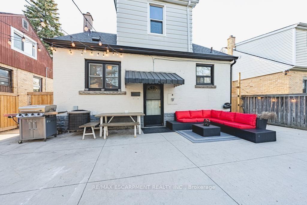 Photo 24 of Unit B, 73 West 3RD Street, Hamilton, Bonnington — HOMEH