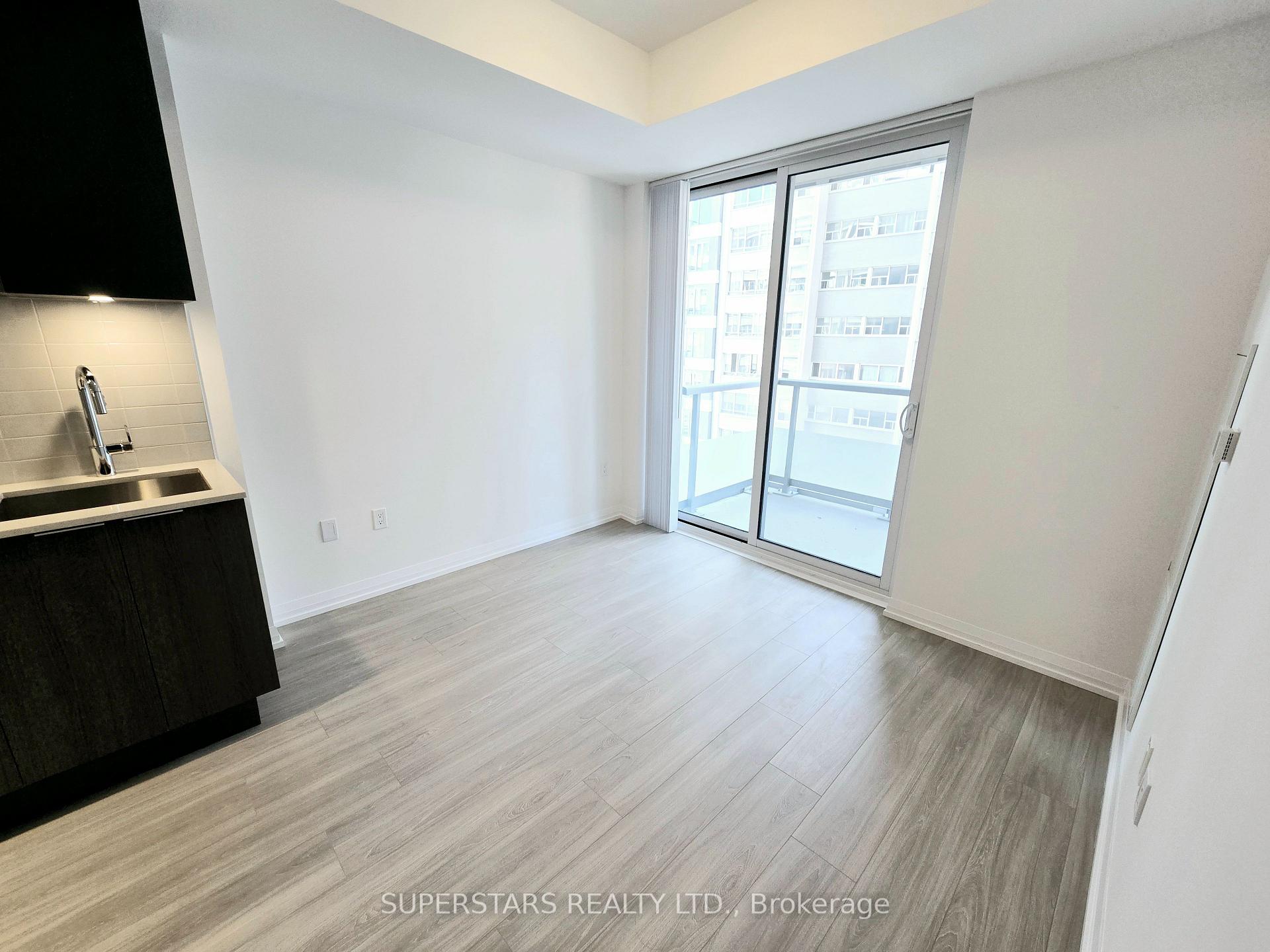 Photo 10 of Unit 814, 50 Dunfield Avenue, Toronto, Mount Pleasant West — HOMEH