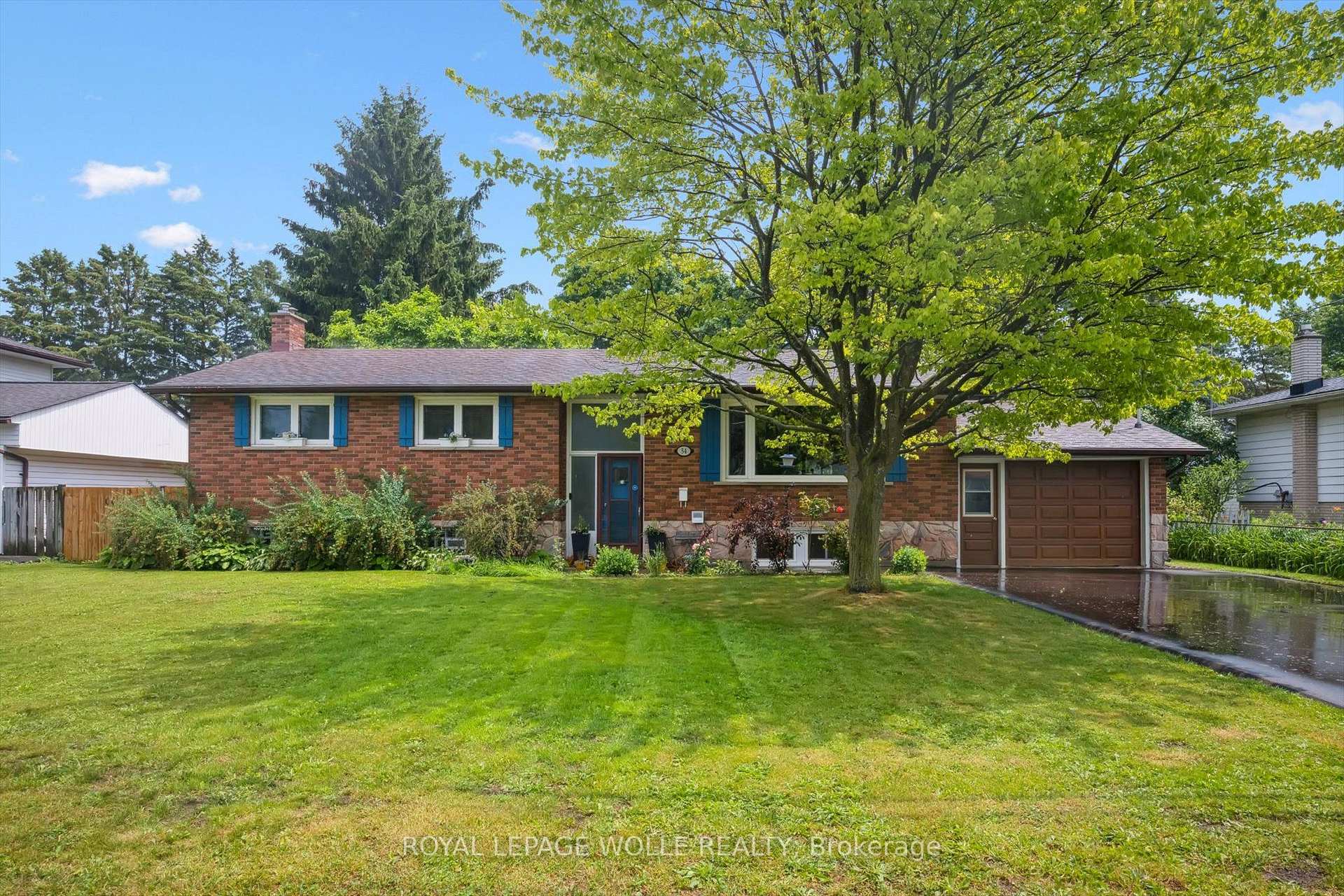 Photo 1 of Unit Unit B, 54 Schweitzer Street, Kitchener, Bridgeport — HOMEH