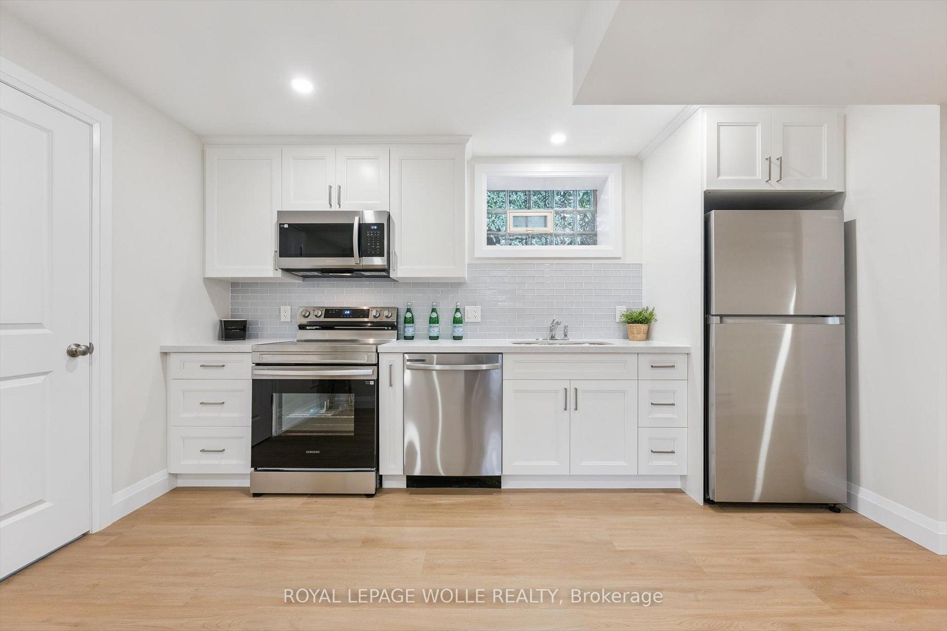 Photo 12 of Unit Unit B, 54 Schweitzer Street, Kitchener, Bridgeport — HOMEH
