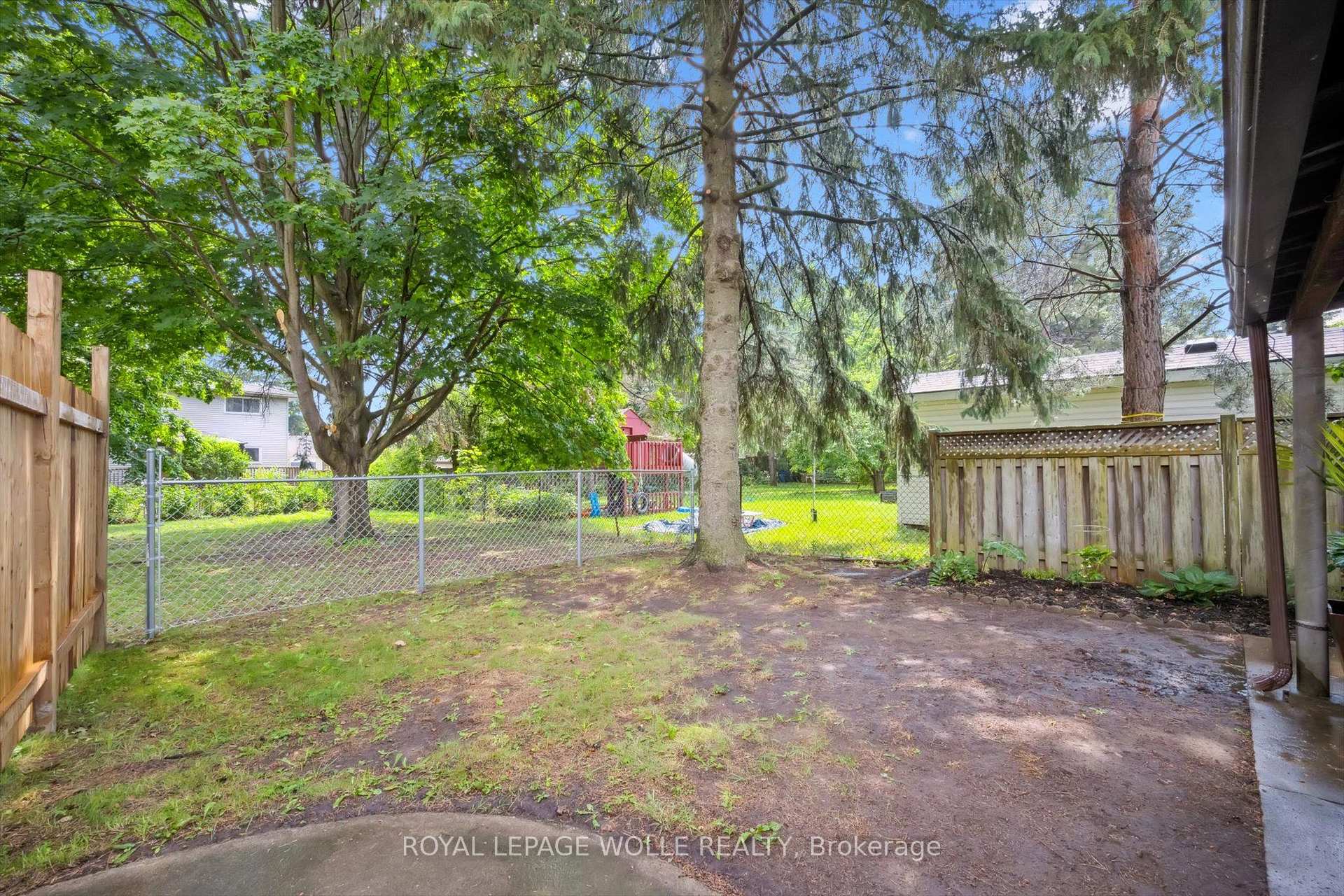 Photo 37 of Unit Unit B, 54 Schweitzer Street, Kitchener, Bridgeport — HOMEH