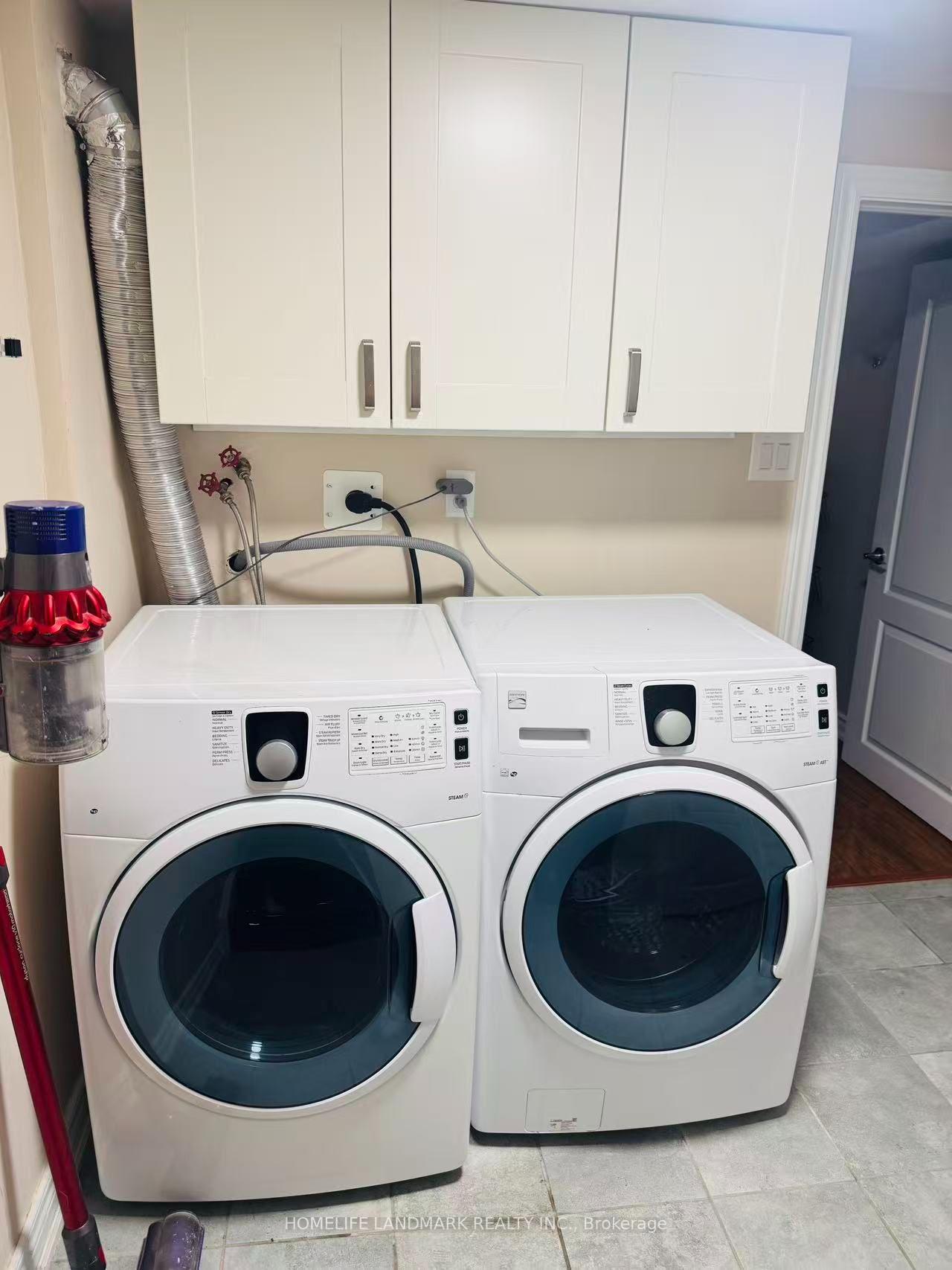 Photo 15 of Unit #Upper, 83 Snowshoe Crescent, Markham, German Mills — HOMEH