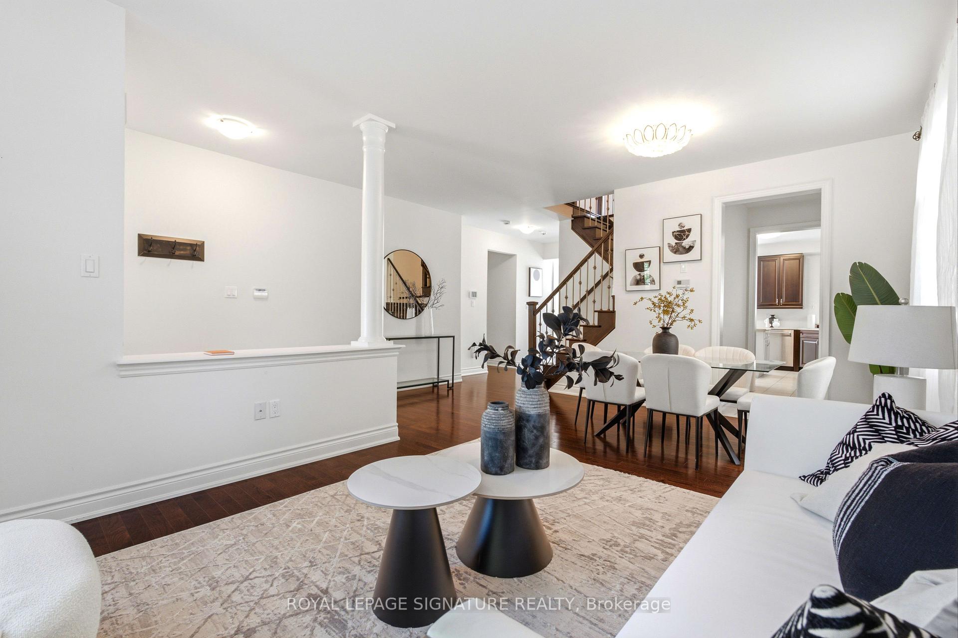 Photo 7 of 22 Northcastle Crescent, Whitby, Brooklin — HOMEH