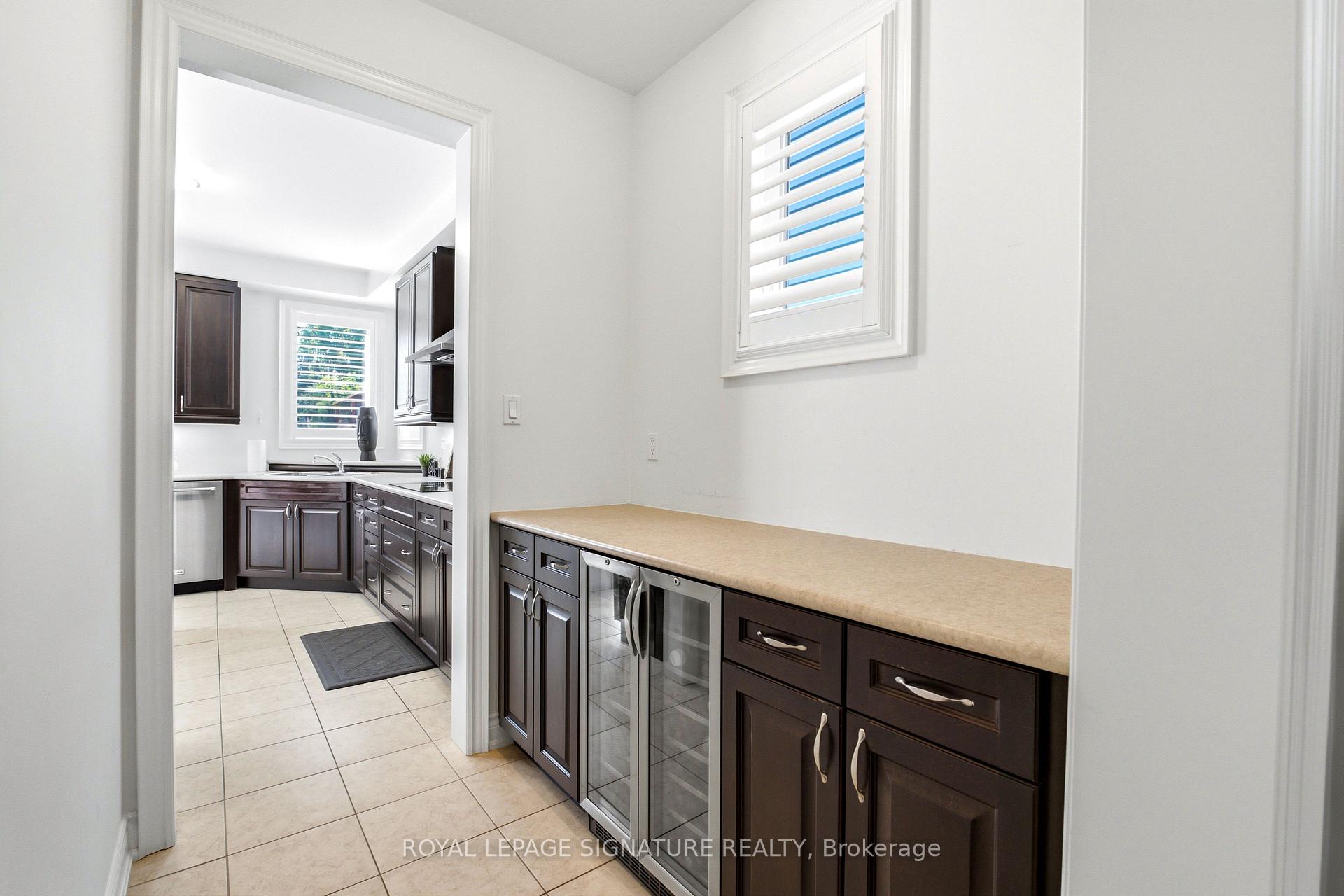 Photo 17 of 22 Northcastle Crescent, Whitby, Brooklin — HOMEH