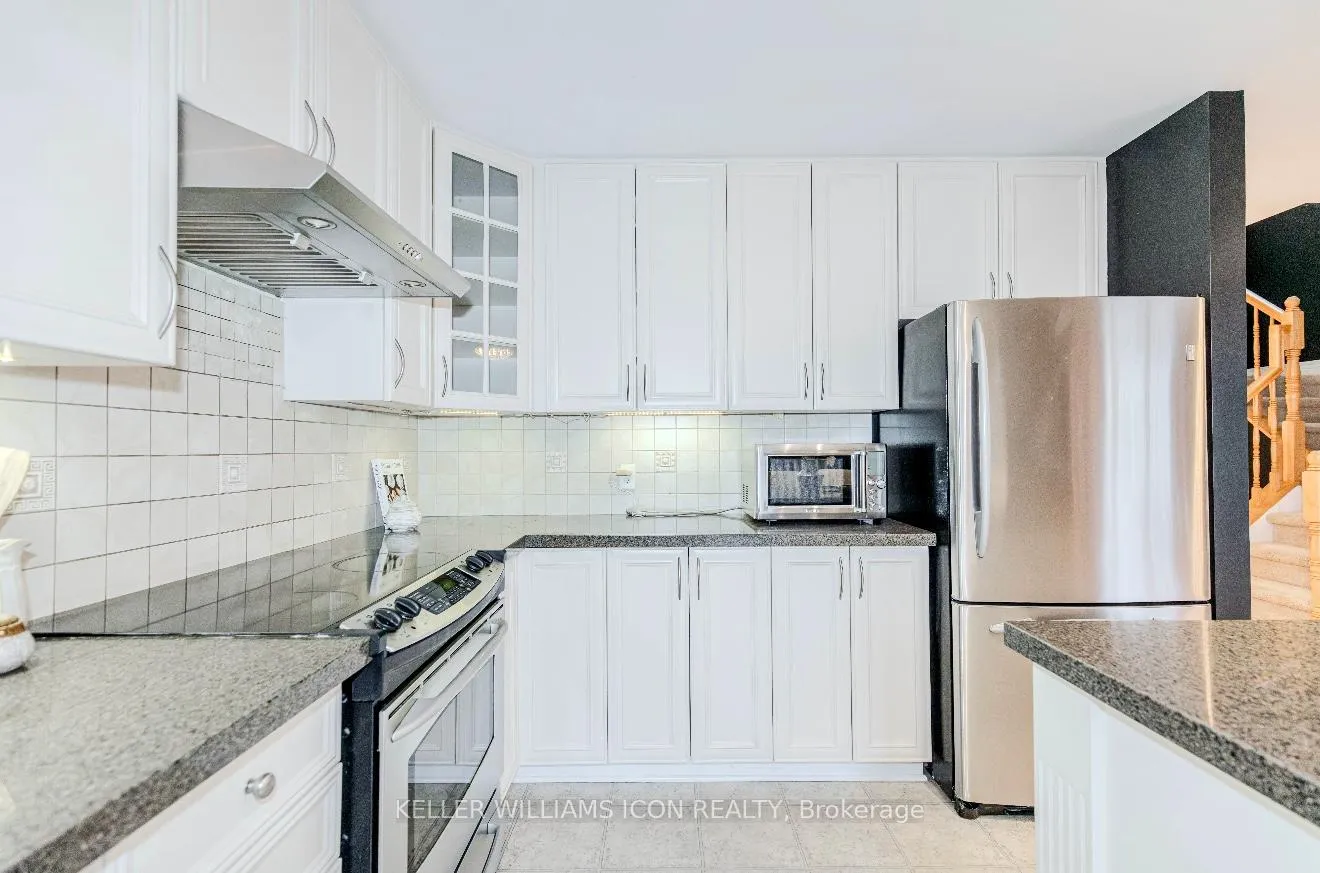 Photo 16 of 40 Huntcliff Place, Ottawa, Barrhaven - Strandherd — HOMEH
