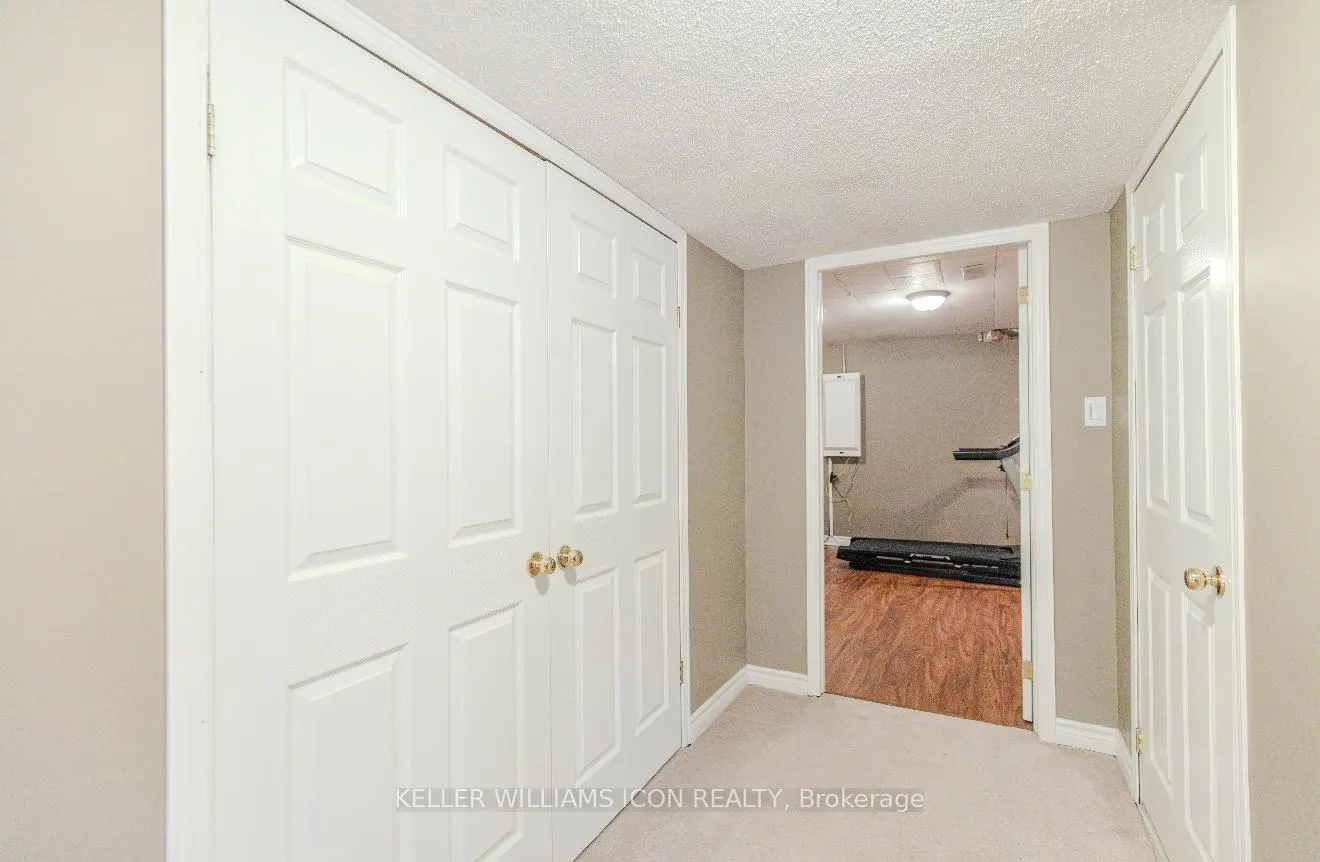 Photo 32 of 40 Huntcliff Place, Ottawa, Barrhaven - Strandherd — HOMEH