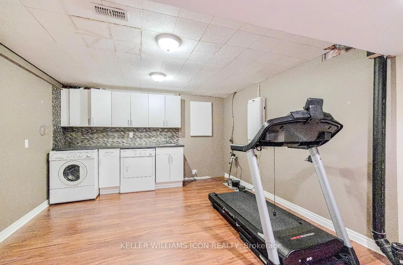 Photo 33 of 40 Huntcliff Place, Ottawa, Barrhaven - Strandherd — HOMEH