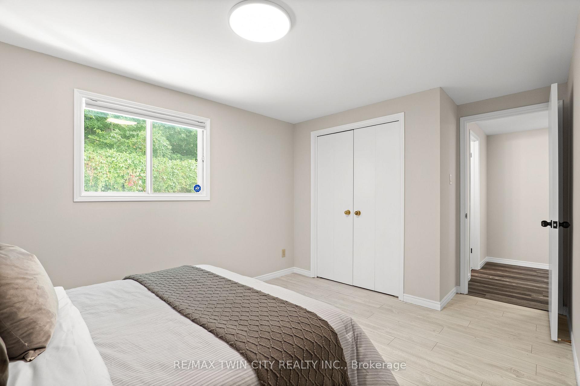 Photo 26 of 57 Yellow Birch Drive, Kitchener, Forest Heights — HOMEH