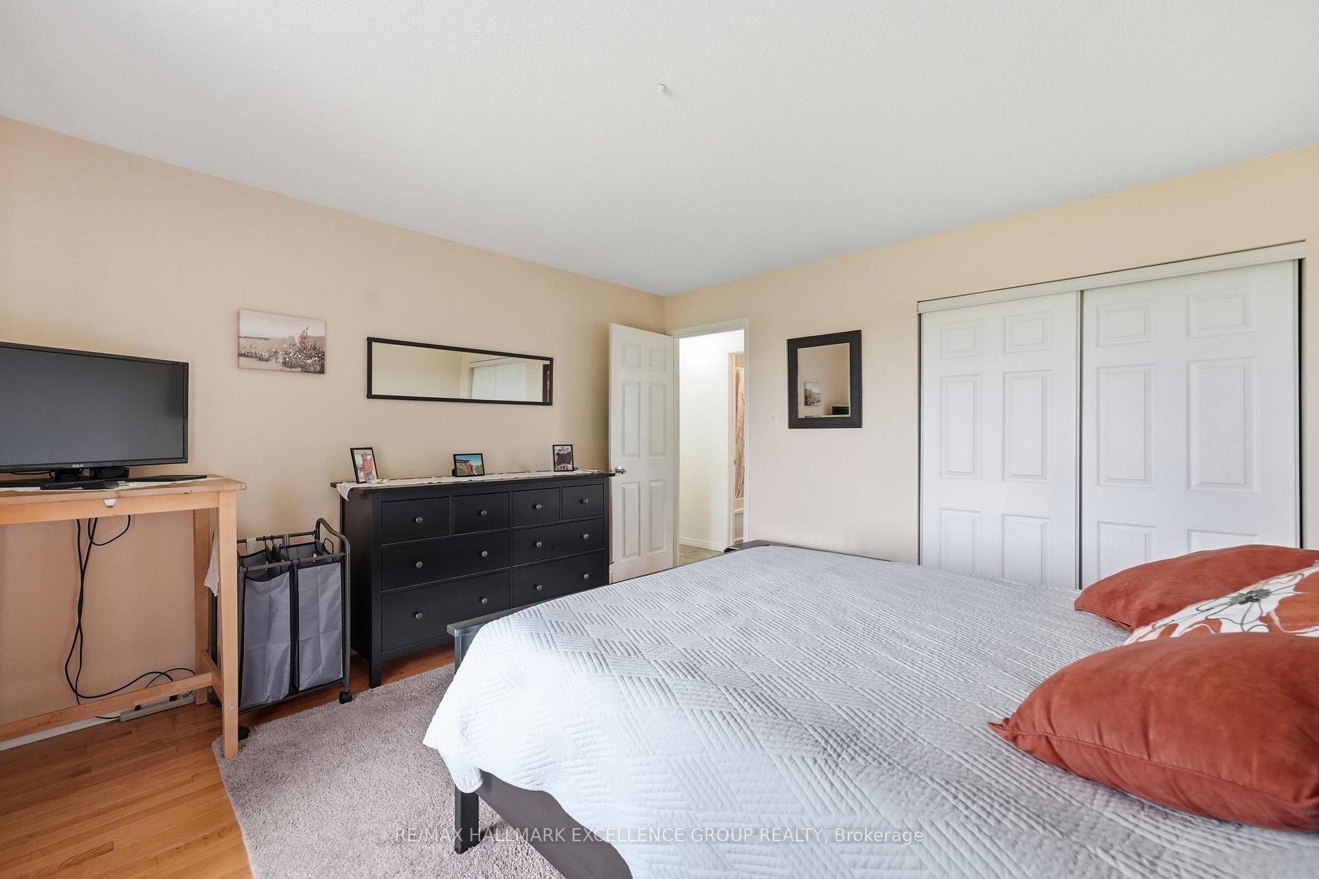 Photo 15 of 3160 Dunning Road, Ottawa, Cumberland West — HOMEH