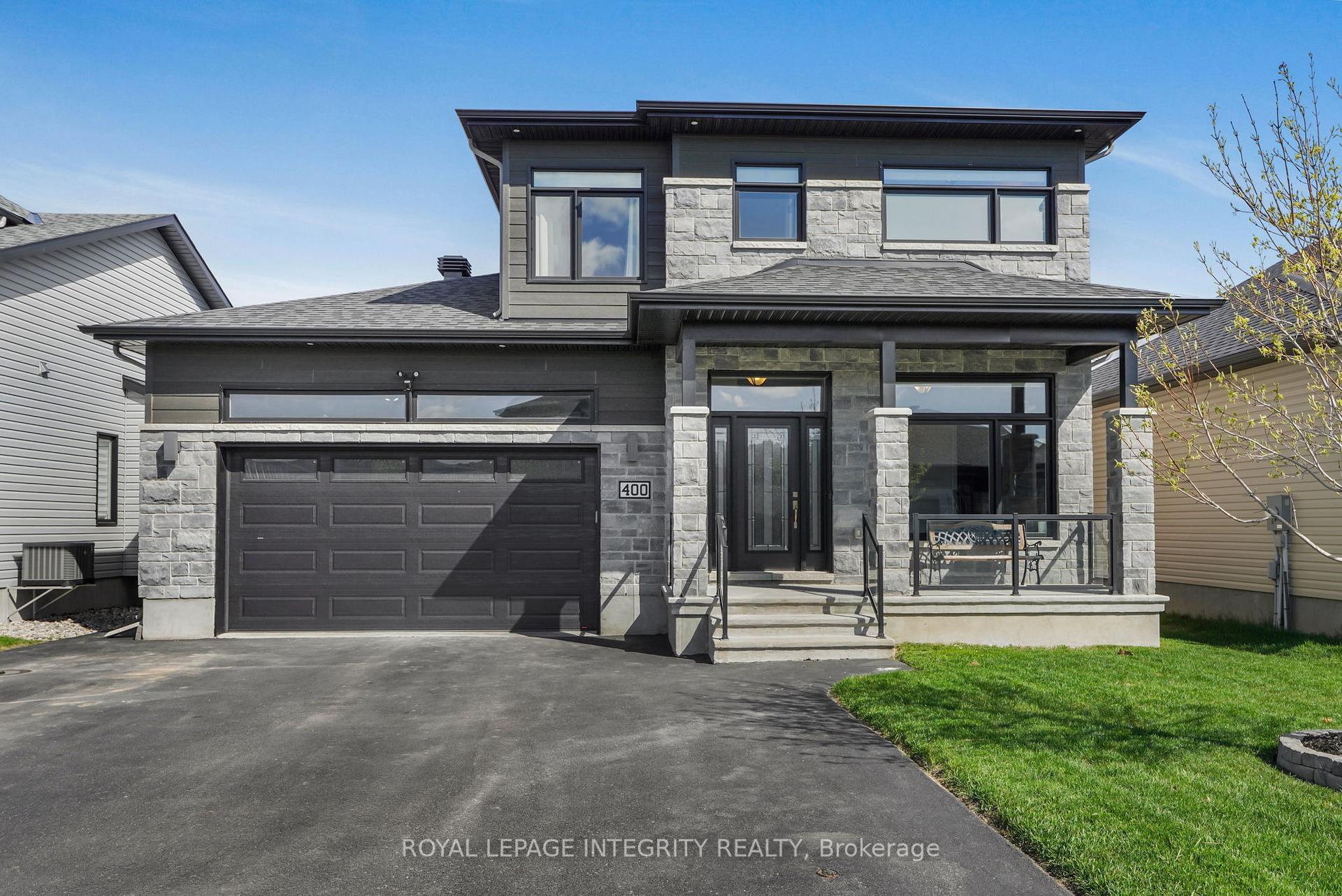 Front of 400 Colmar Street