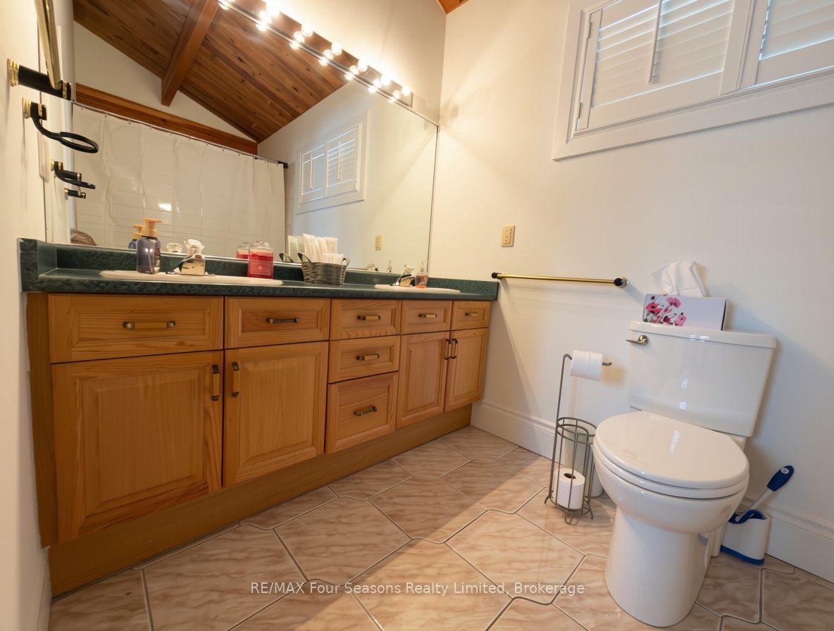 Photo 41 of 172 Carmichael Crescent, Blue Mountains — HOMEH