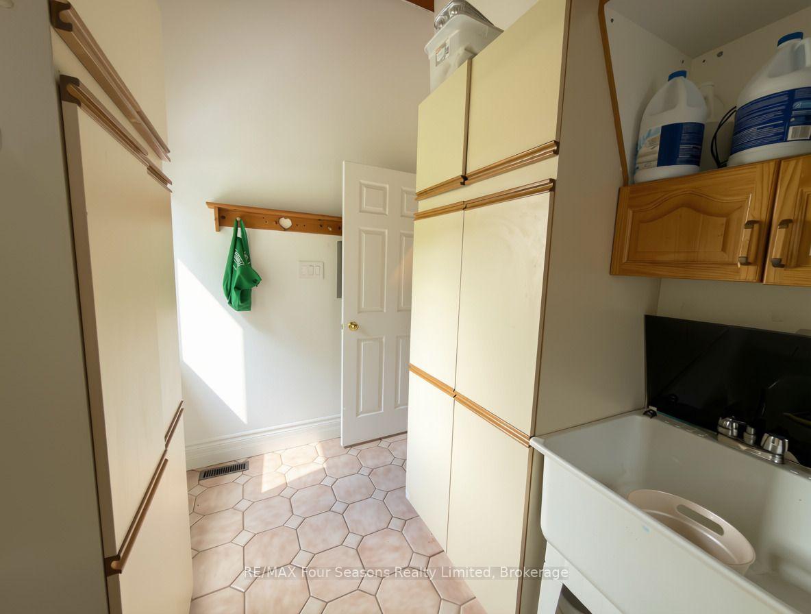Photo 45 of 172 Carmichael Crescent, Blue Mountains — HOMEH
