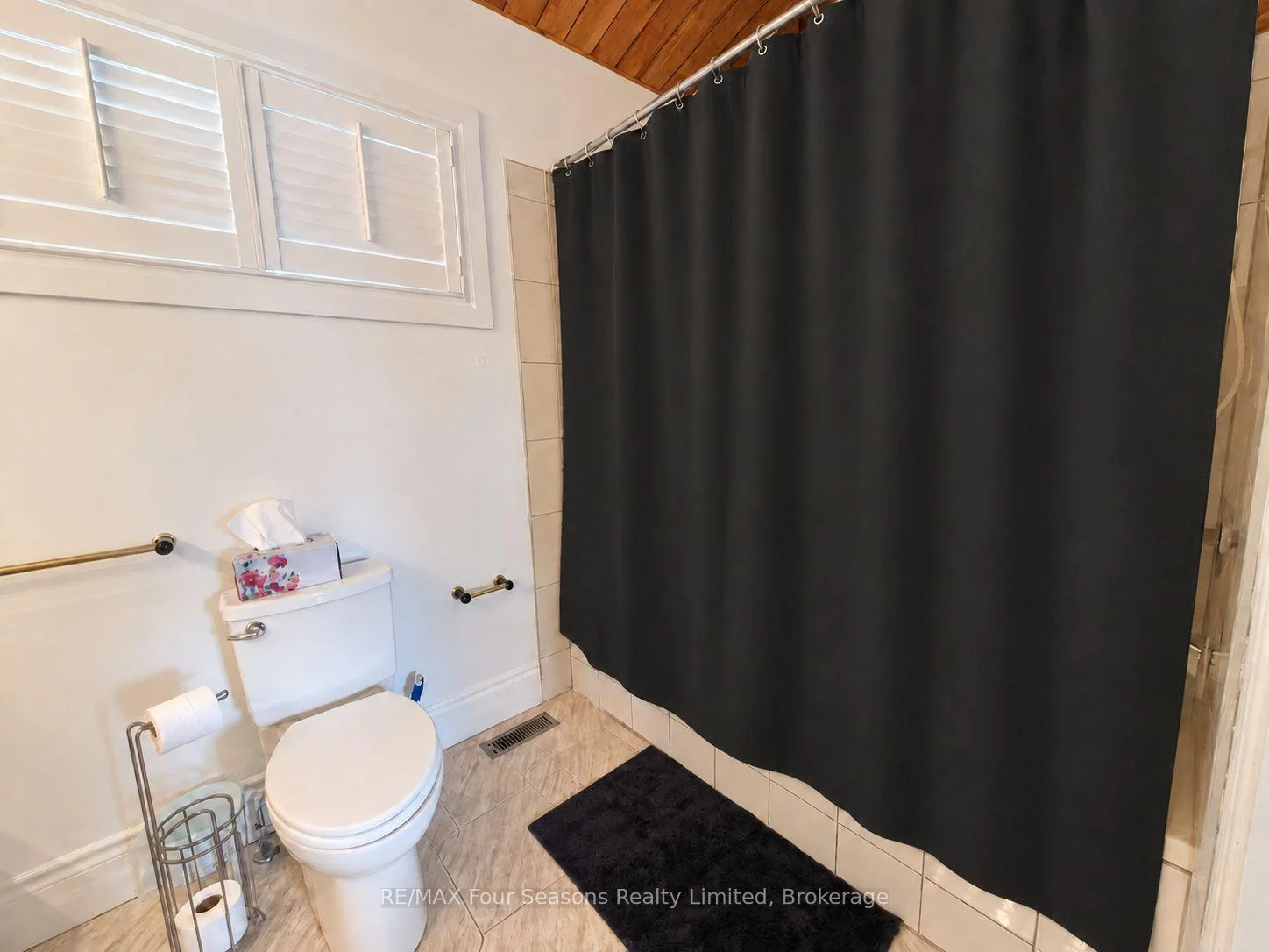 Photo 40 of 172 Carmichael Crescent, Blue Mountains — HOMEH