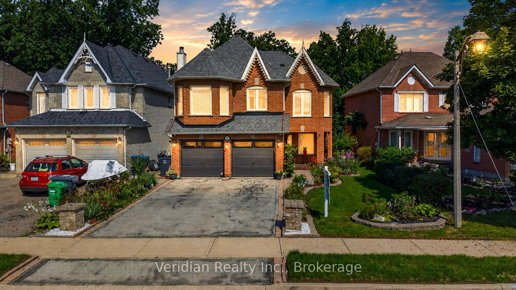 Photo 1 of 103 Vivians Crescent, Brampton, Fletcher's West — HOMEH