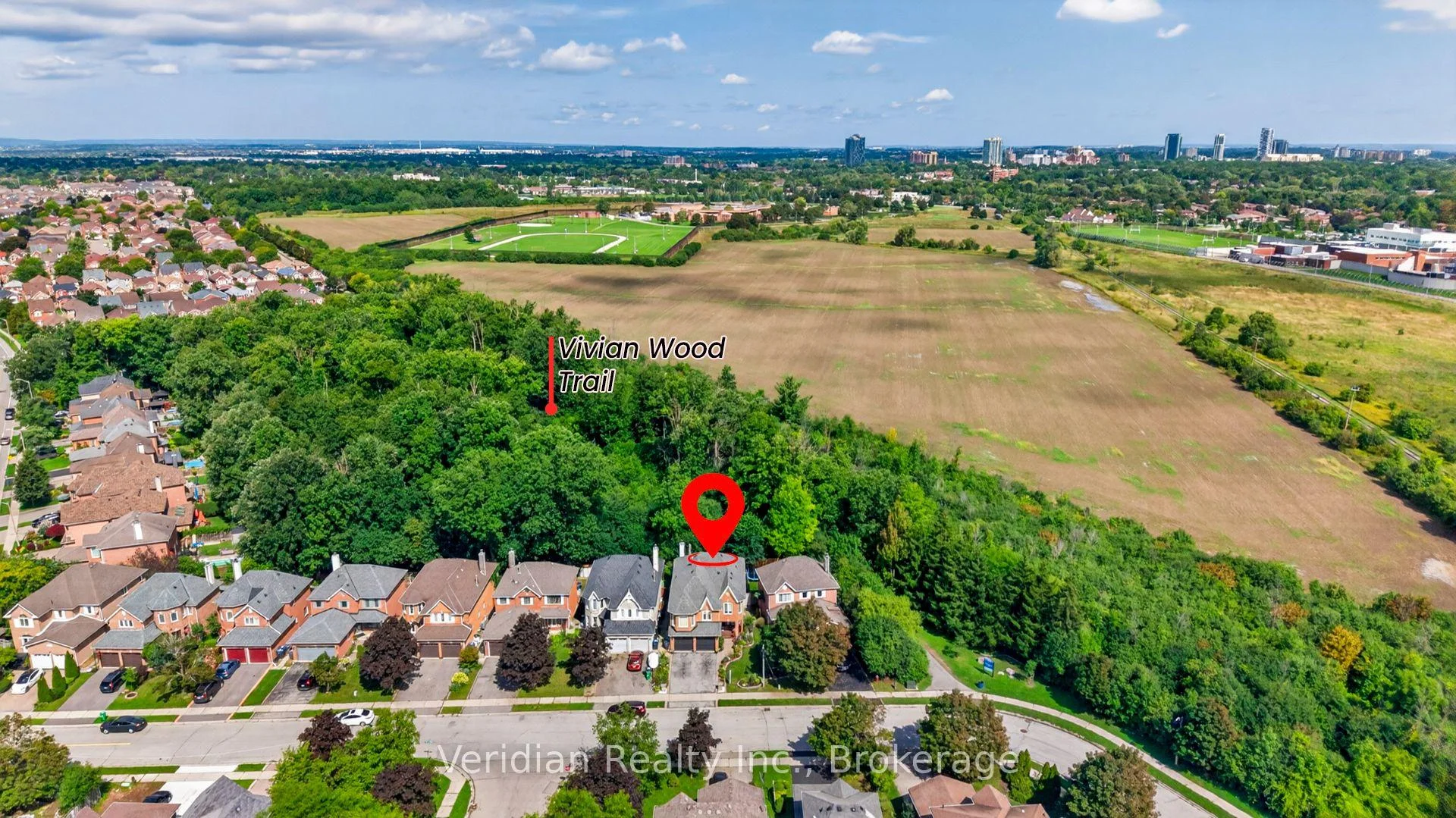 Photo 4 of 103 Vivians Crescent, Brampton, Fletcher's West — HOMEH