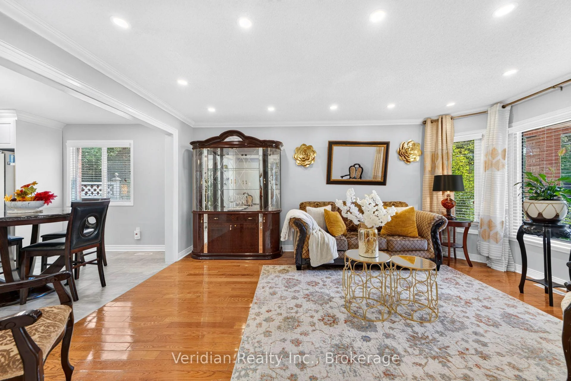 Photo 11 of 103 Vivians Crescent, Brampton, Fletcher's West — HOMEH