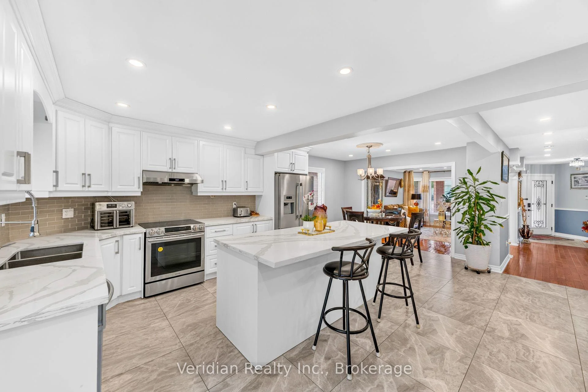 Photo 18 of 103 Vivians Crescent, Brampton, Fletcher's West — HOMEH