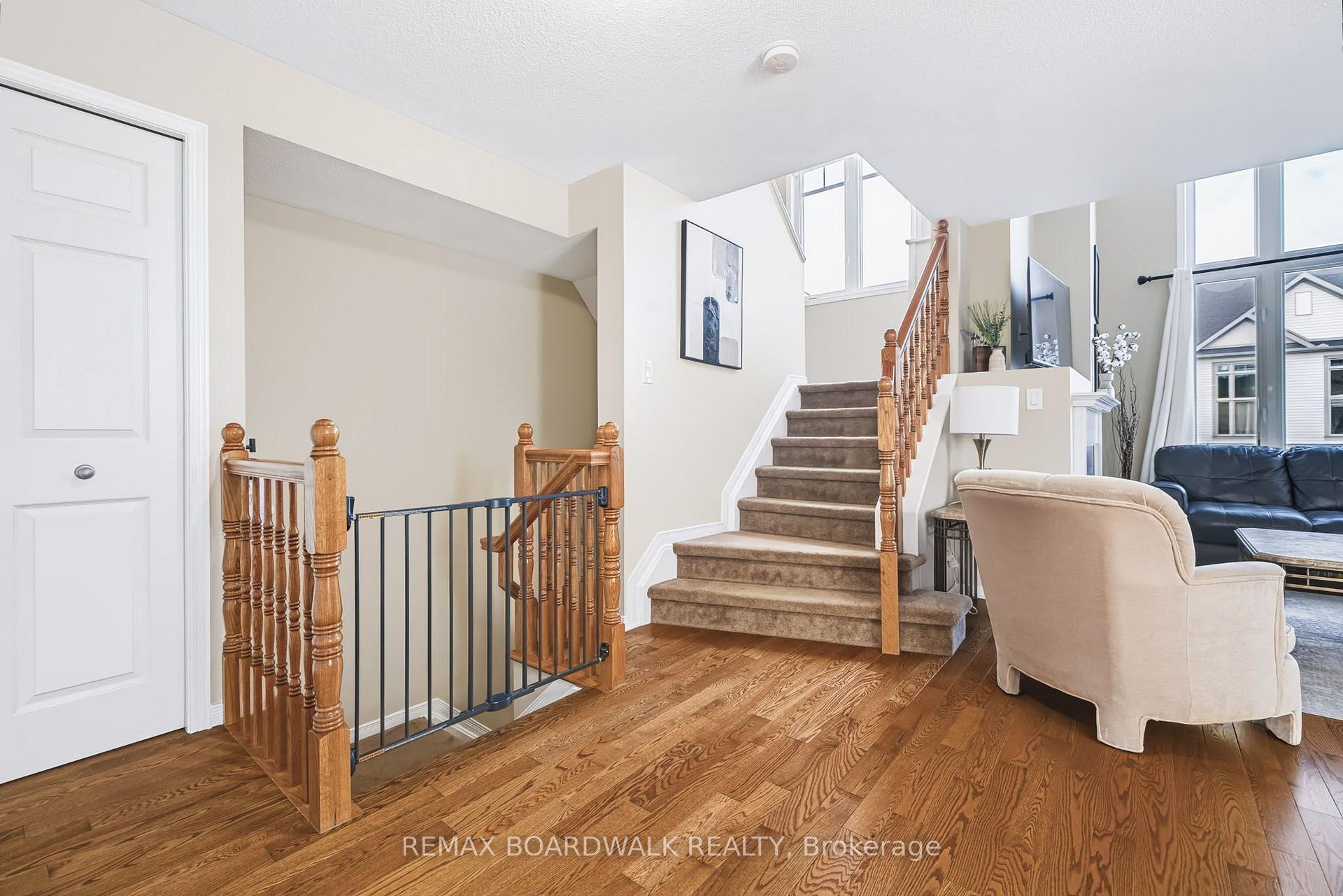 Photo 22 of 312 Galston Private, Ottawa, Mer Bleue/Bradley Estates/Anderson Park — HOMEH