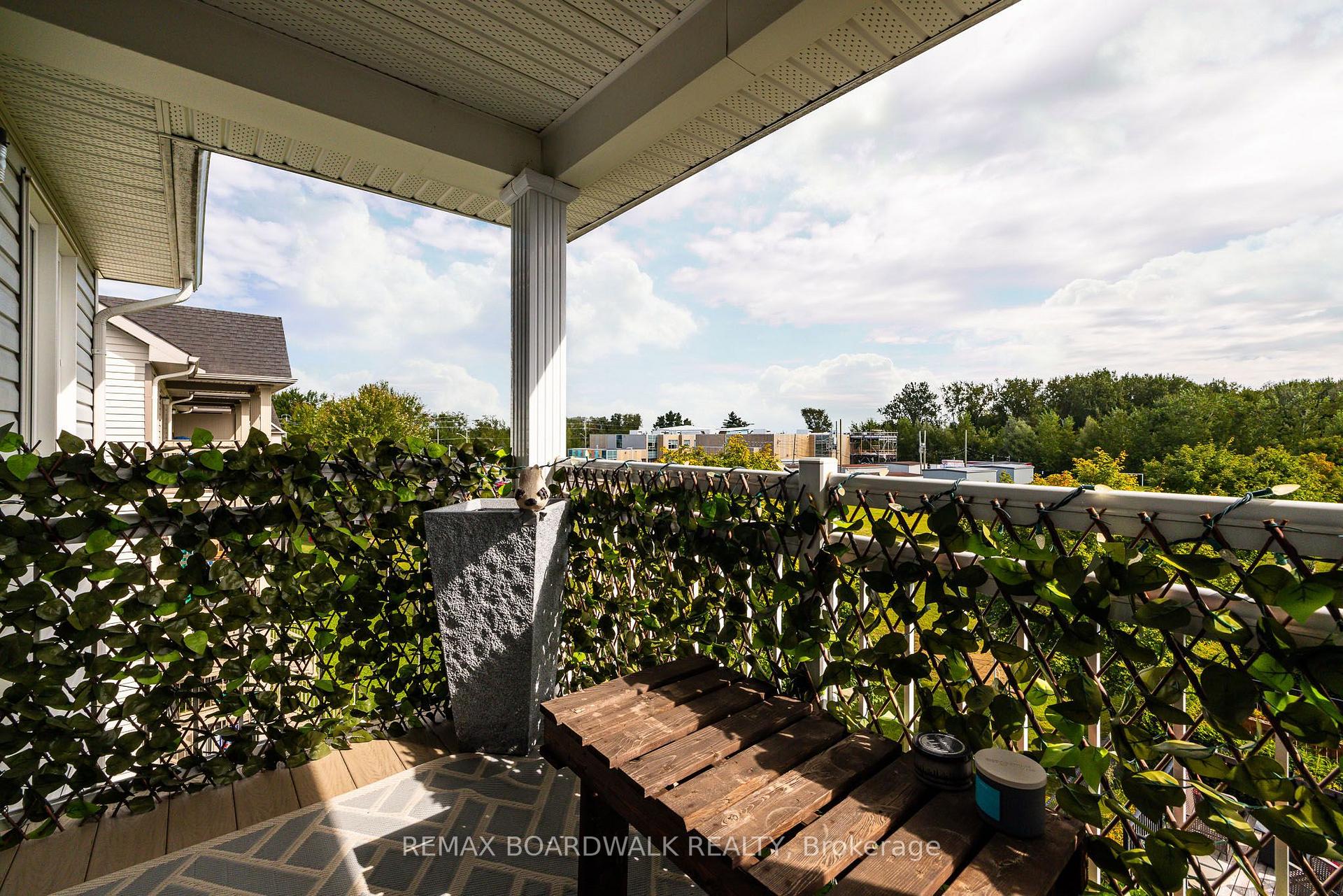 Photo 29 of 312 Galston Private, Ottawa, Mer Bleue/Bradley Estates/Anderson Park — HOMEH