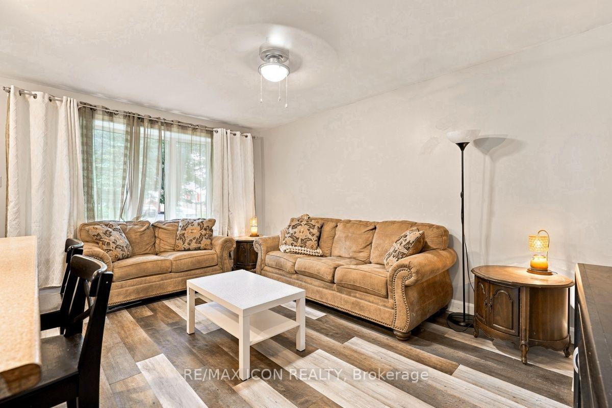 Photo 6 of 25 Upcott Crescent, London, South Y — HOMEH
