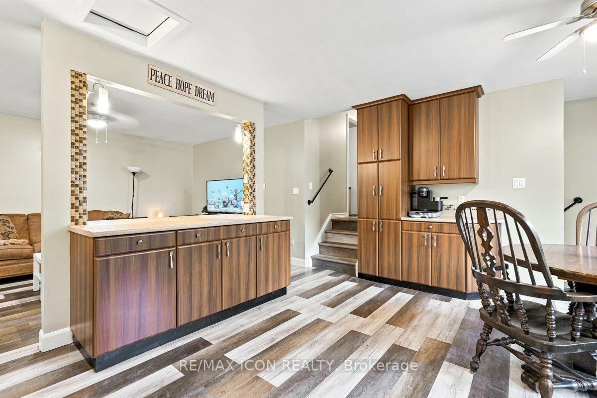 Photo 10 of 25 Upcott Crescent, London, South Y — HOMEH
