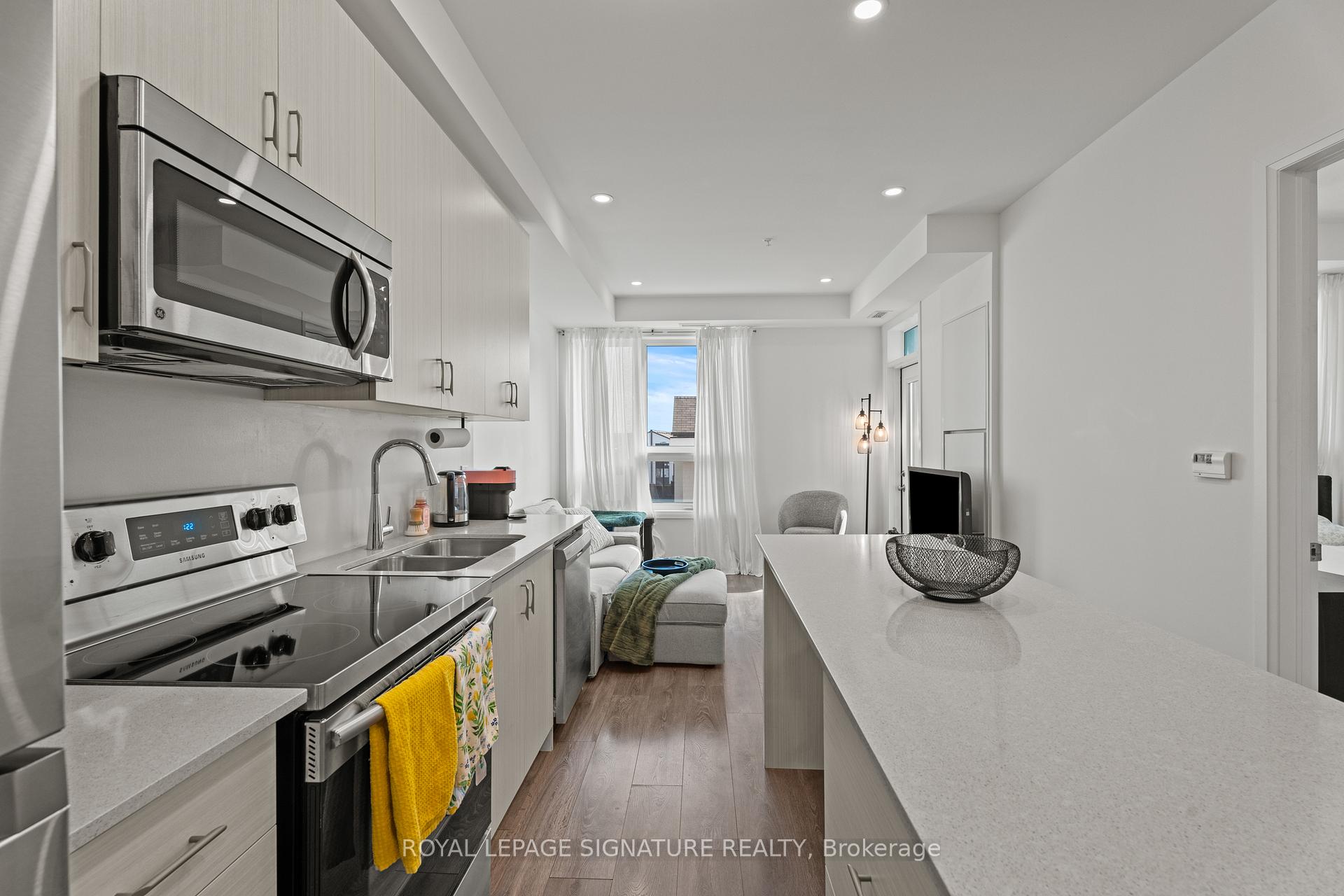 Photo 13 of Unit 308, 1105 Leger Way, Milton, Ford — HOMEH