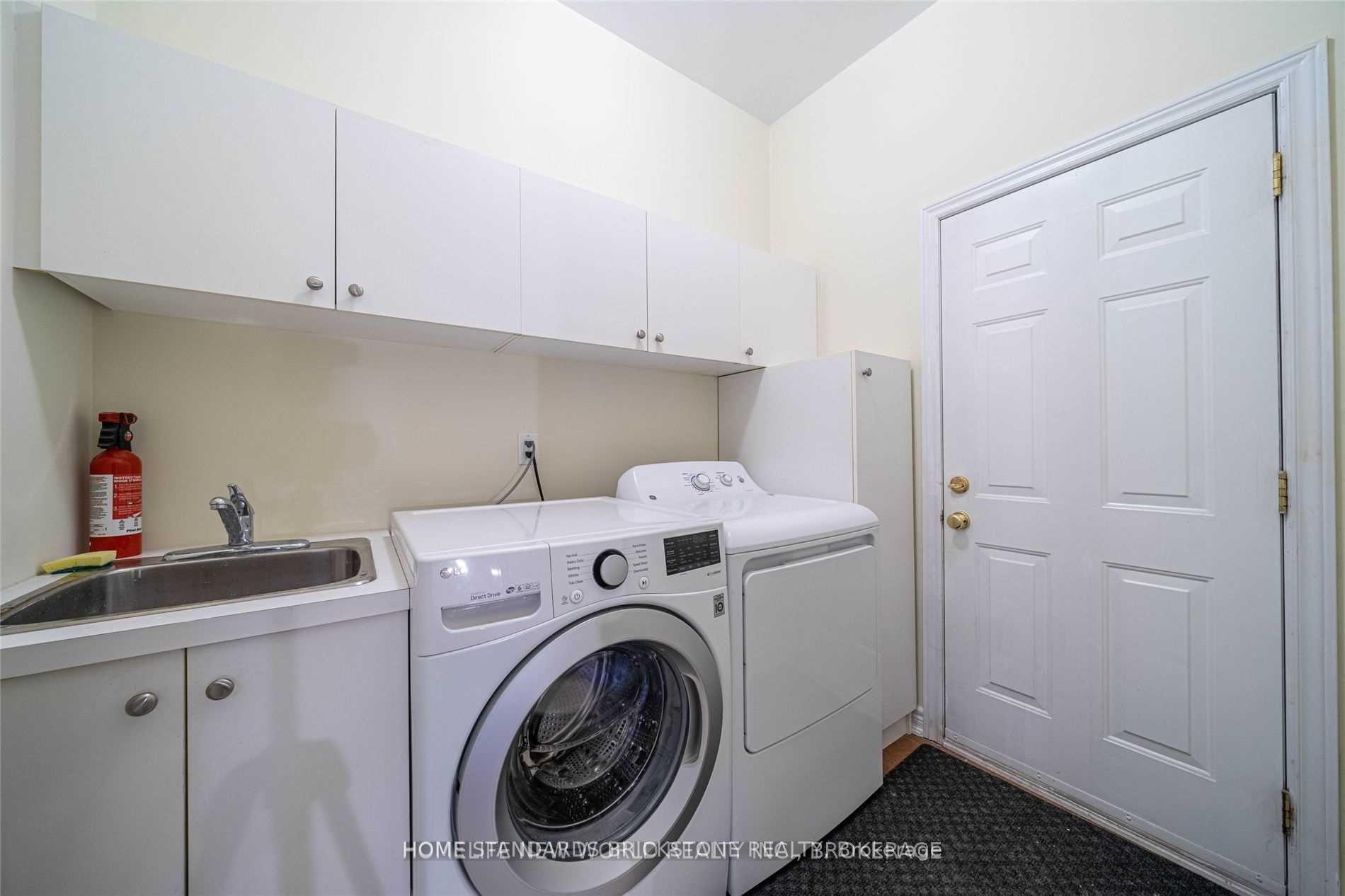 Photo 8 of 77 Summeridge Drive, Vaughan, Patterson — HOMEH