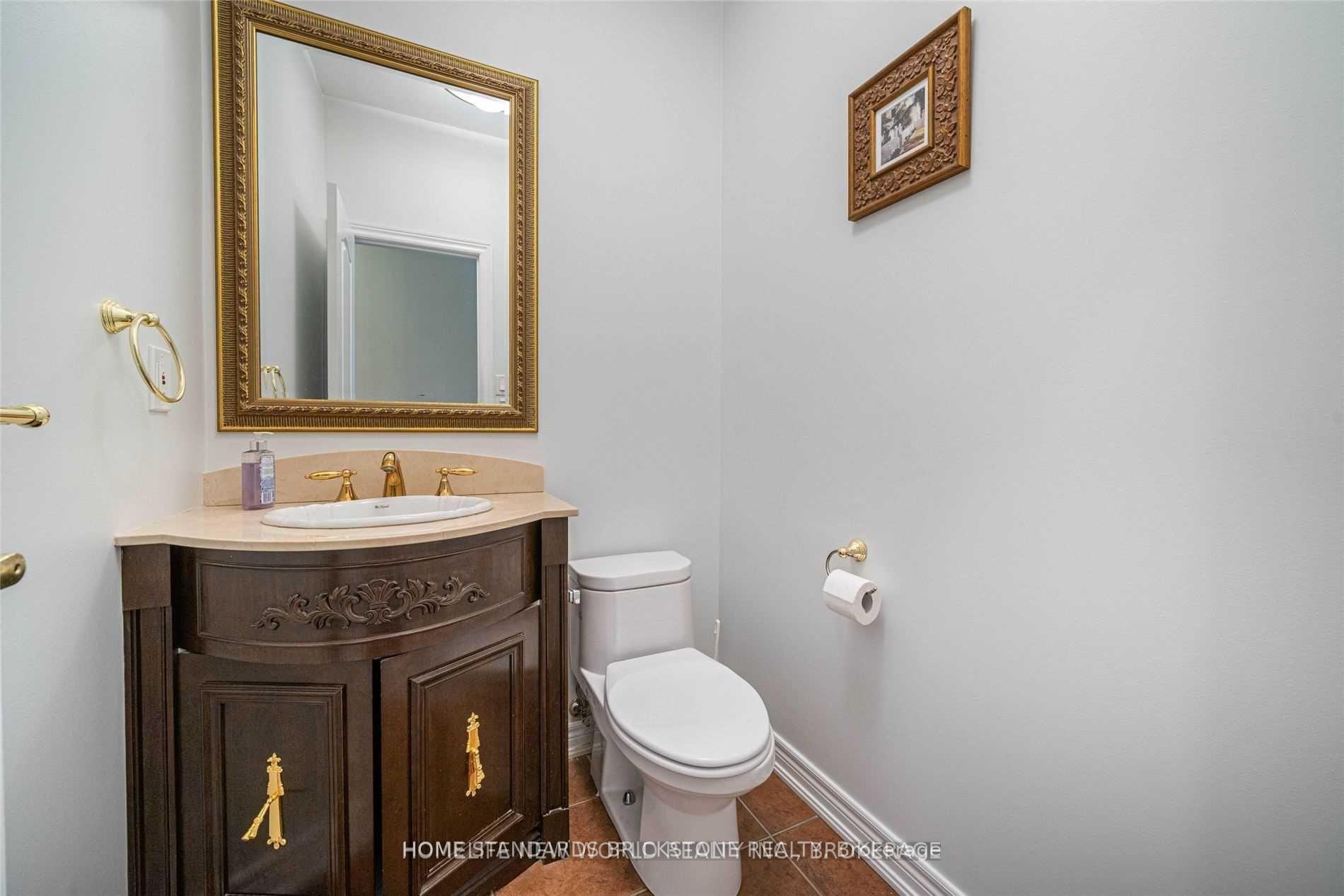 Photo 9 of 77 Summeridge Drive, Vaughan, Patterson — HOMEH